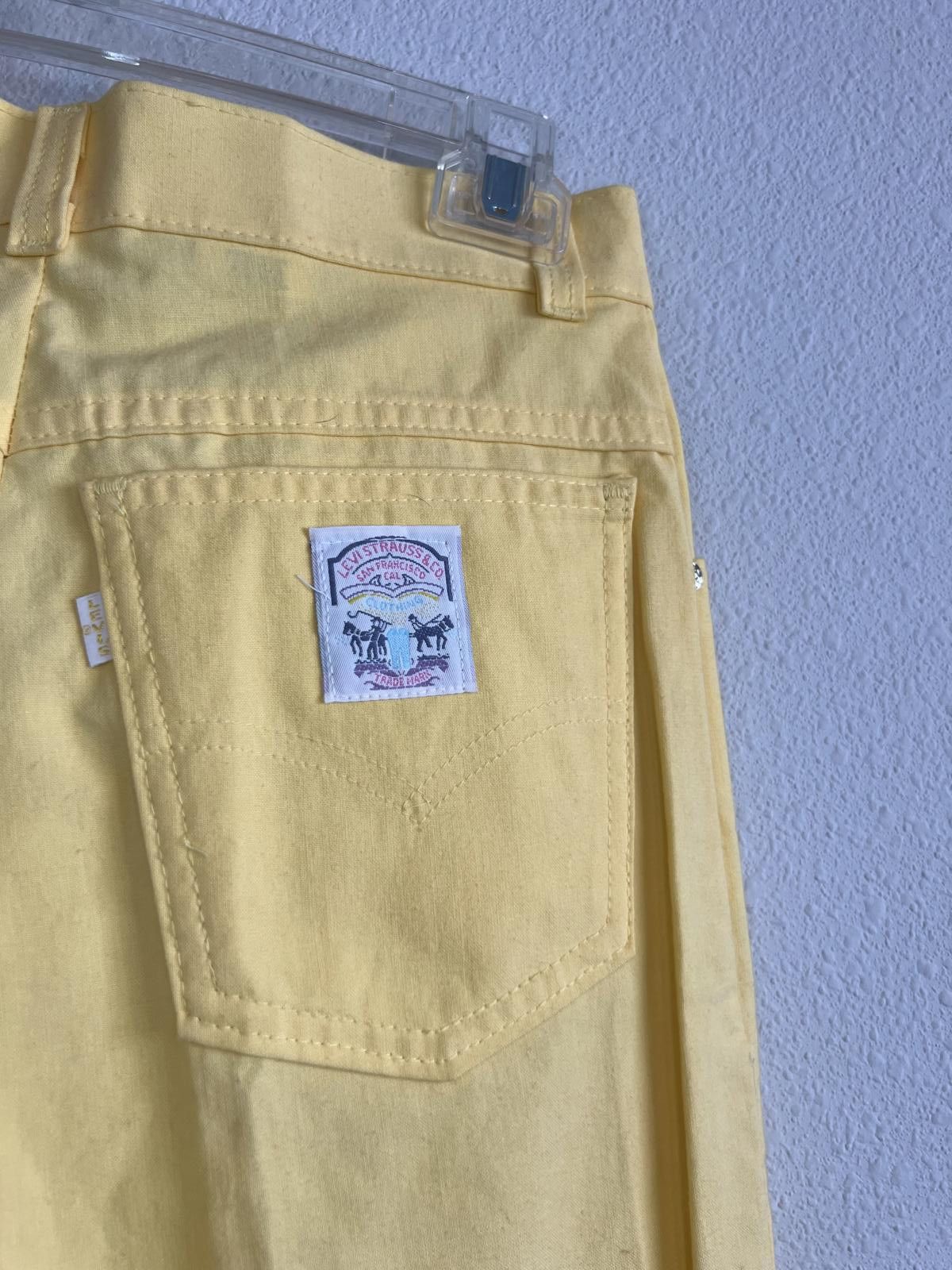 Levi's Super Vintage 1980s Levis Yellow High Waist Mom Jeans Style Size 32" / US 10 / IT 46 - 5 Thumbnail