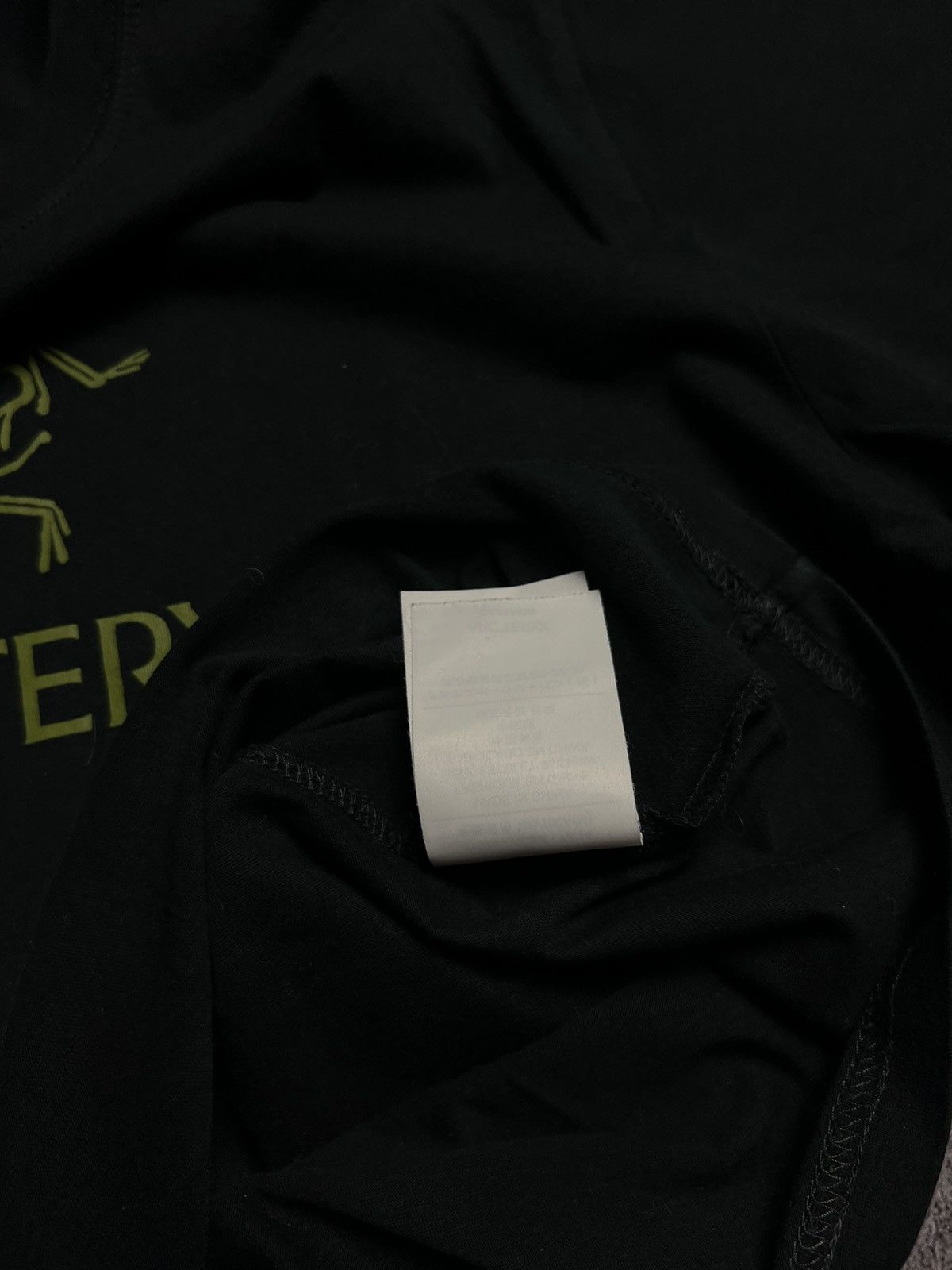 Arc'teryx Y2K Arcteryx Big Contrast Logo Outdoor Gorpcore Tee Shirt Size US M / EU 48-50 / 2 - 7 Thumbnail