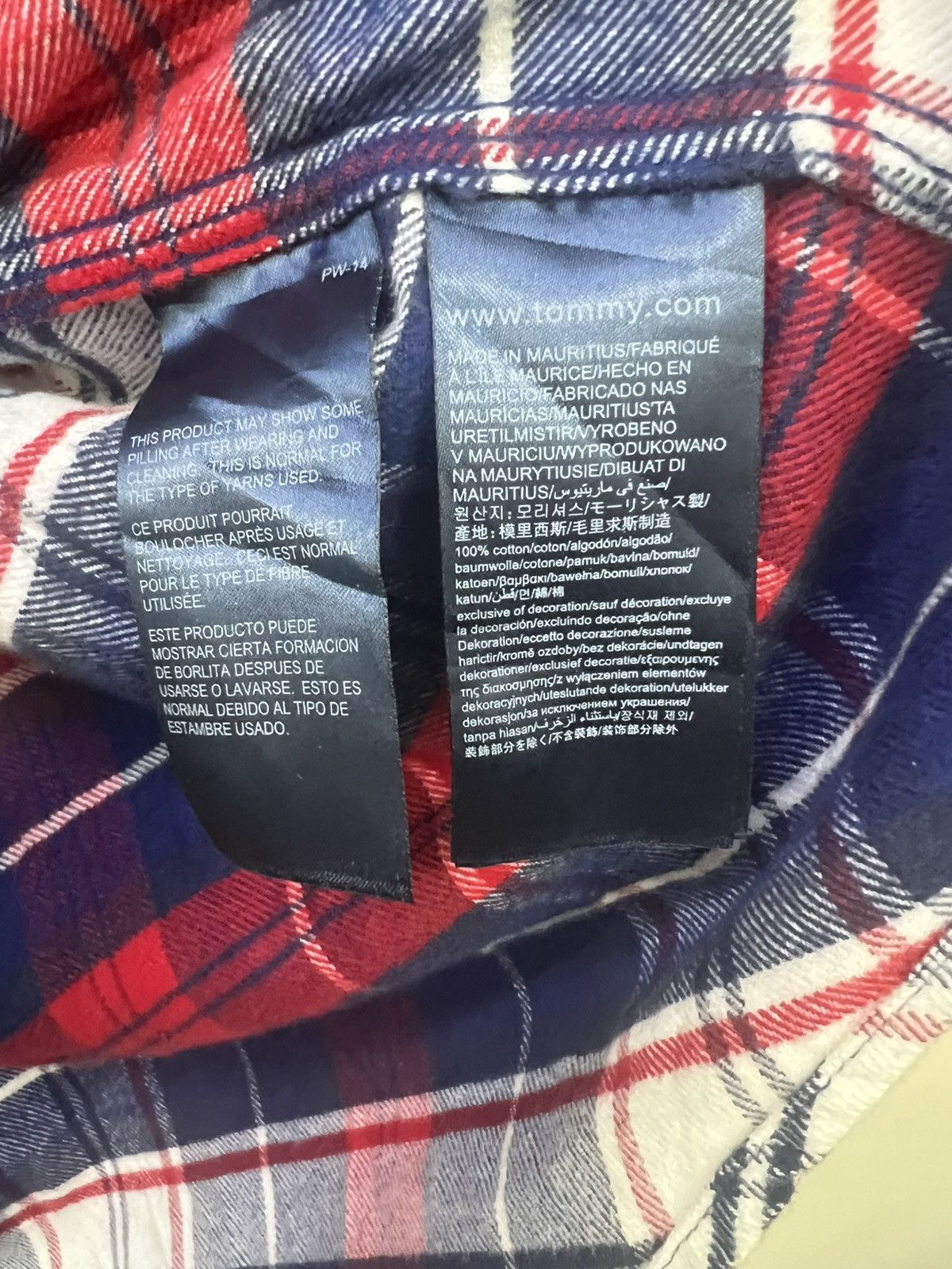 Flannel Tommy Hilfiger Denim Plaid Flannel Shirt – Relaxed Fit Size US M / EU 48-50 / 2 - 5 Thumbnail