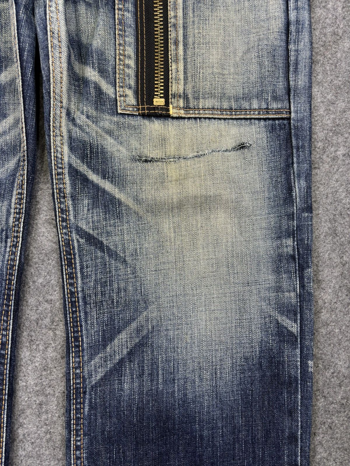 Edwin 💥Thrashed💥Sick Edwin Raw Fades Bush Denim F940 Size US 32 / EU 48 - 5 Thumbnail