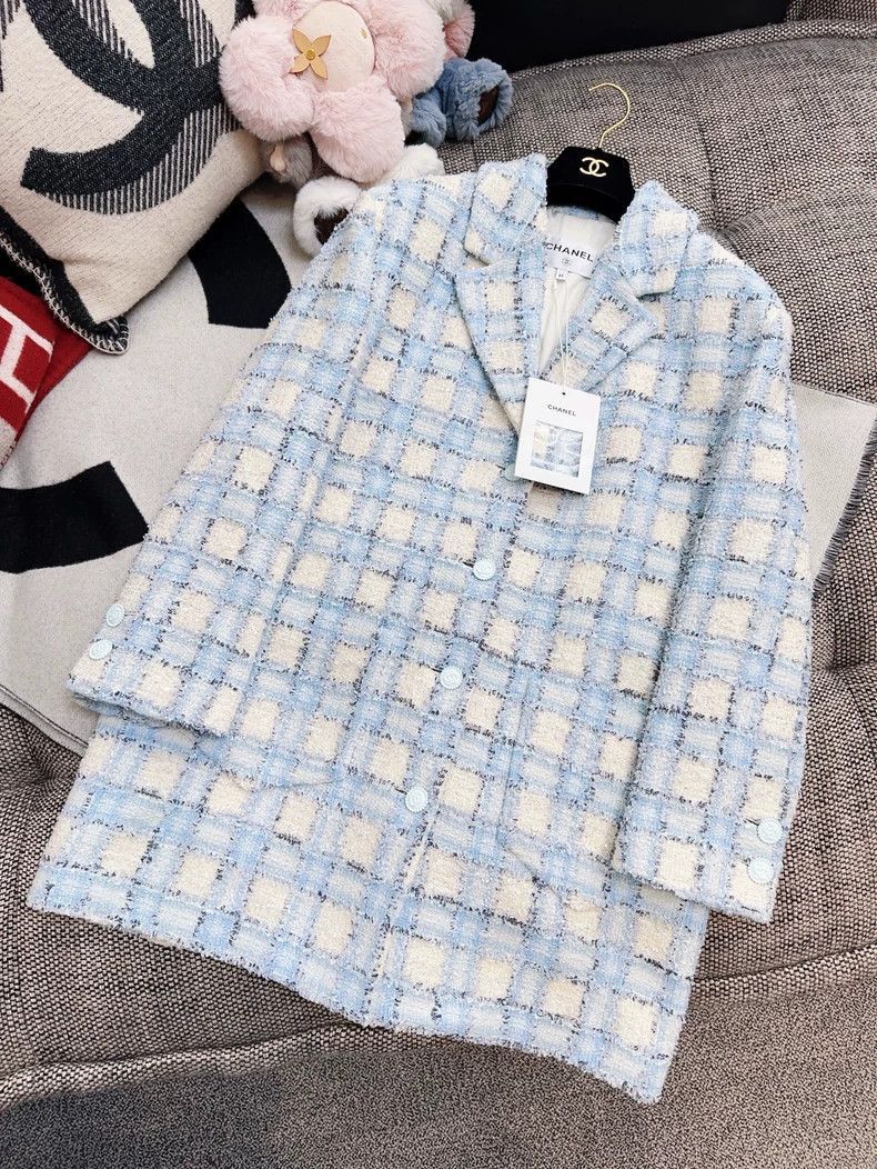 Chanel Chanel Blue White Tweed Sequin Jacket Size M / US 6-8 / IT 42-44 - 3 Thumbnail