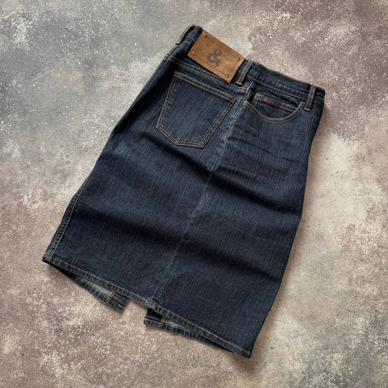 Dolce & Gabbana D&G Dolce & Gabbana Vintage Denim Midi Skirt Y2K Size 27" / US 4 / IT 40 - 10 Thumbnail
