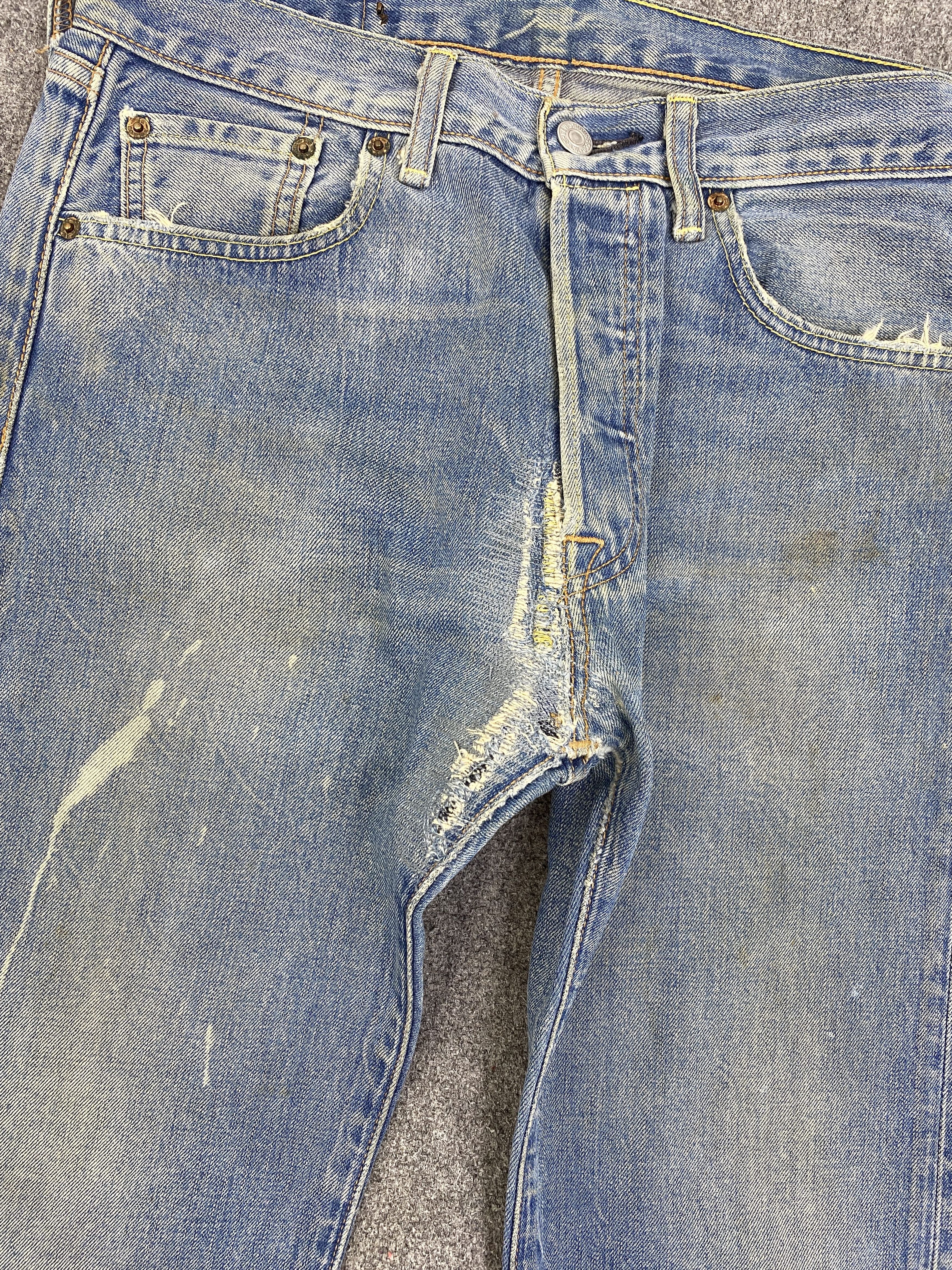 Levi's Vintage Levis 501 Button Fly Faded Blue Jeans DP2841 Size US 29 - 7 Thumbnail