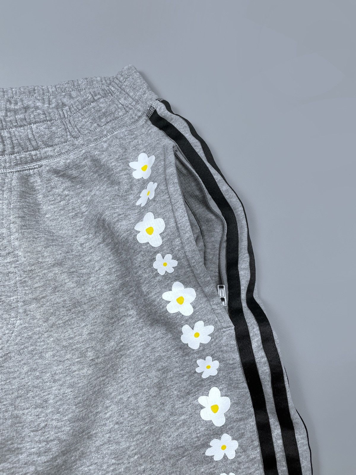 Adidas × Pharrell Pharrell Williams x Adidas Kauwela Long Cotton Shorts Size S Size US 30 / EU 46 - 6 Thumbnail