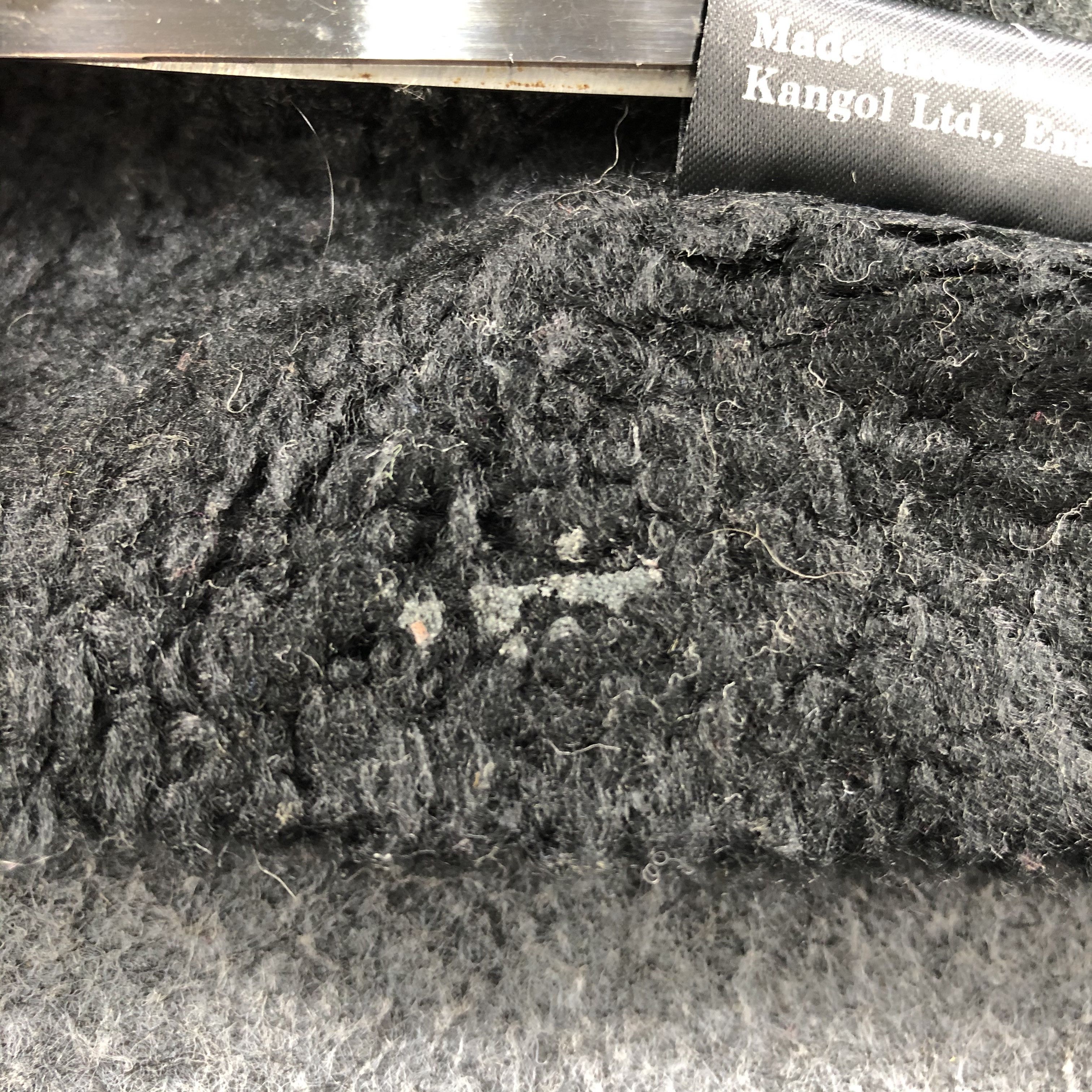 Kangol Kangol Black Wool Bobbles Scarf Muffler V694 Size ONE SIZE - 7 Thumbnail