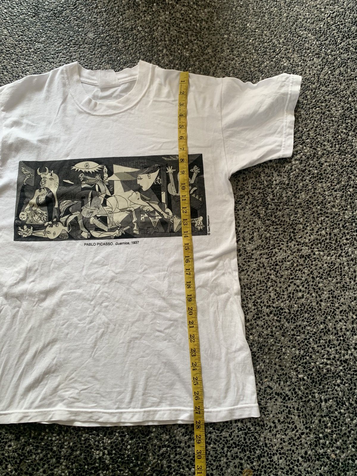 Arts & Science Vintage 2001 Pablo Picasso Art T shirt Size US M / EU 48-50 / 2 - 8 Thumbnail