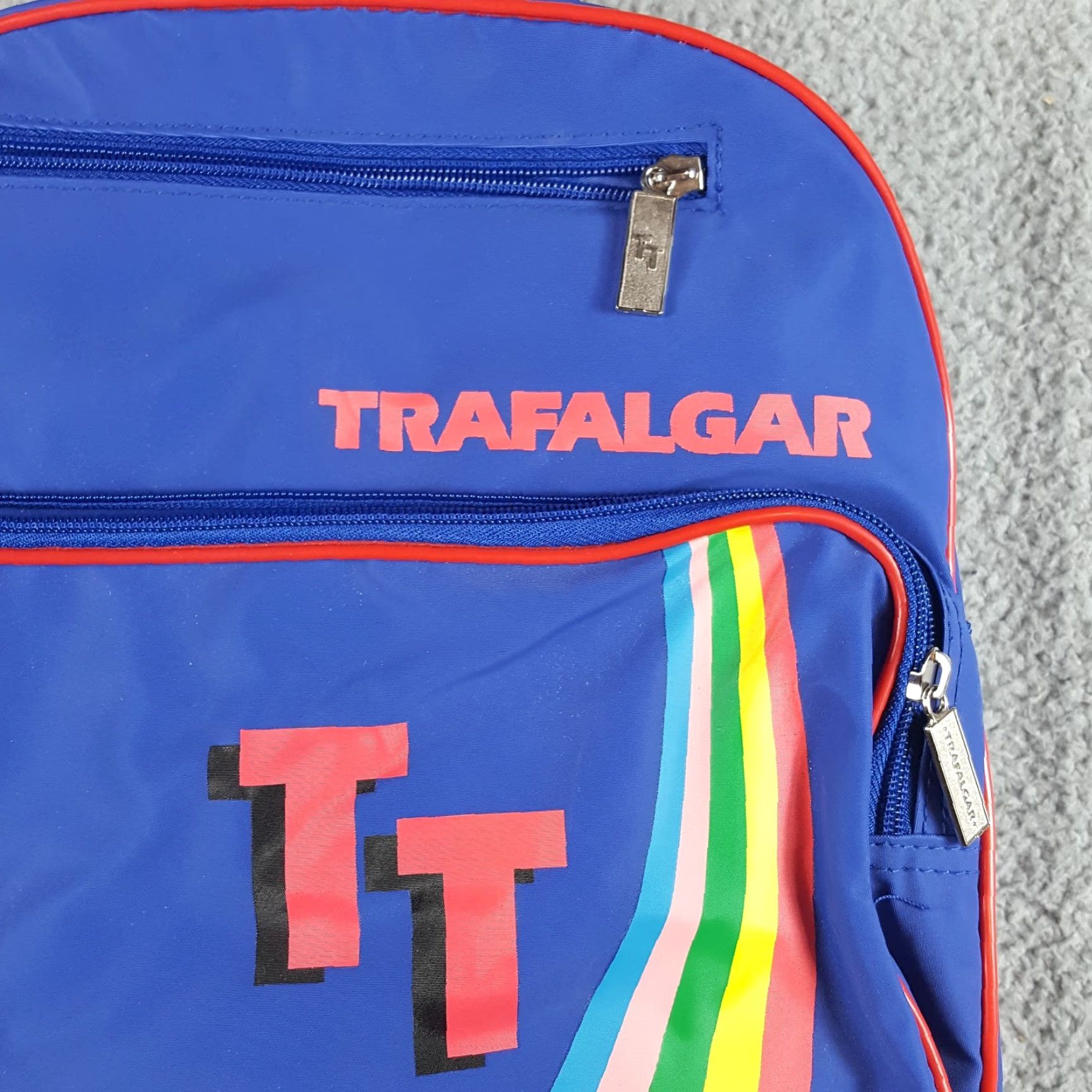 Vintage VINTAGE Trafalgar Backpack Unisex Small Travel Bag 80s Rainbow Blue Nylon Backpack Mens Womens 80s Theme Size ONE SIZE - 2 Thumbnail