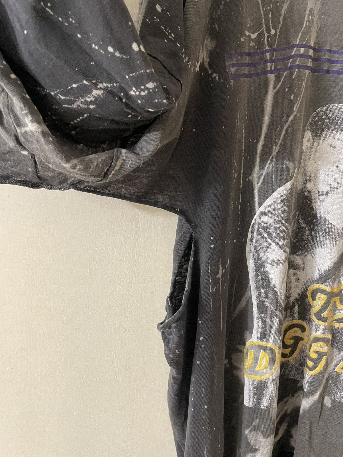 Vintage Rare Thrashed Vintage Tha Dogg Pound Long Sleeves Size US XL / EU 56 / 4 - 8 Thumbnail