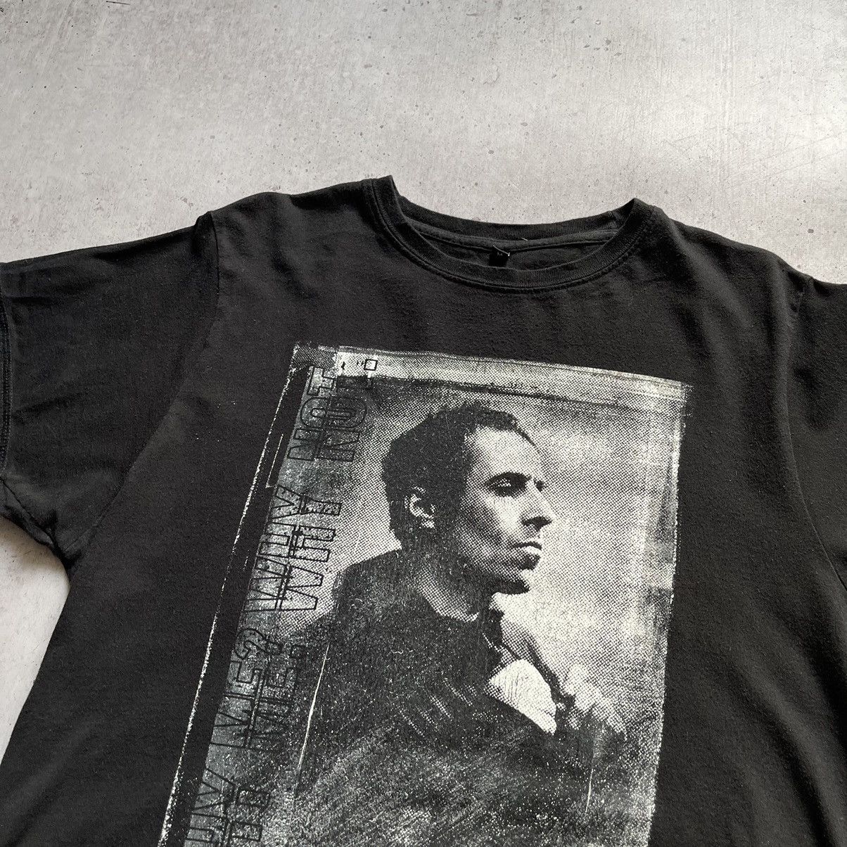 Band Tees Liam Gallagher vintage oasis Why me? Why not Size US M / EU 48-50 / 2 - 2 Thumbnail