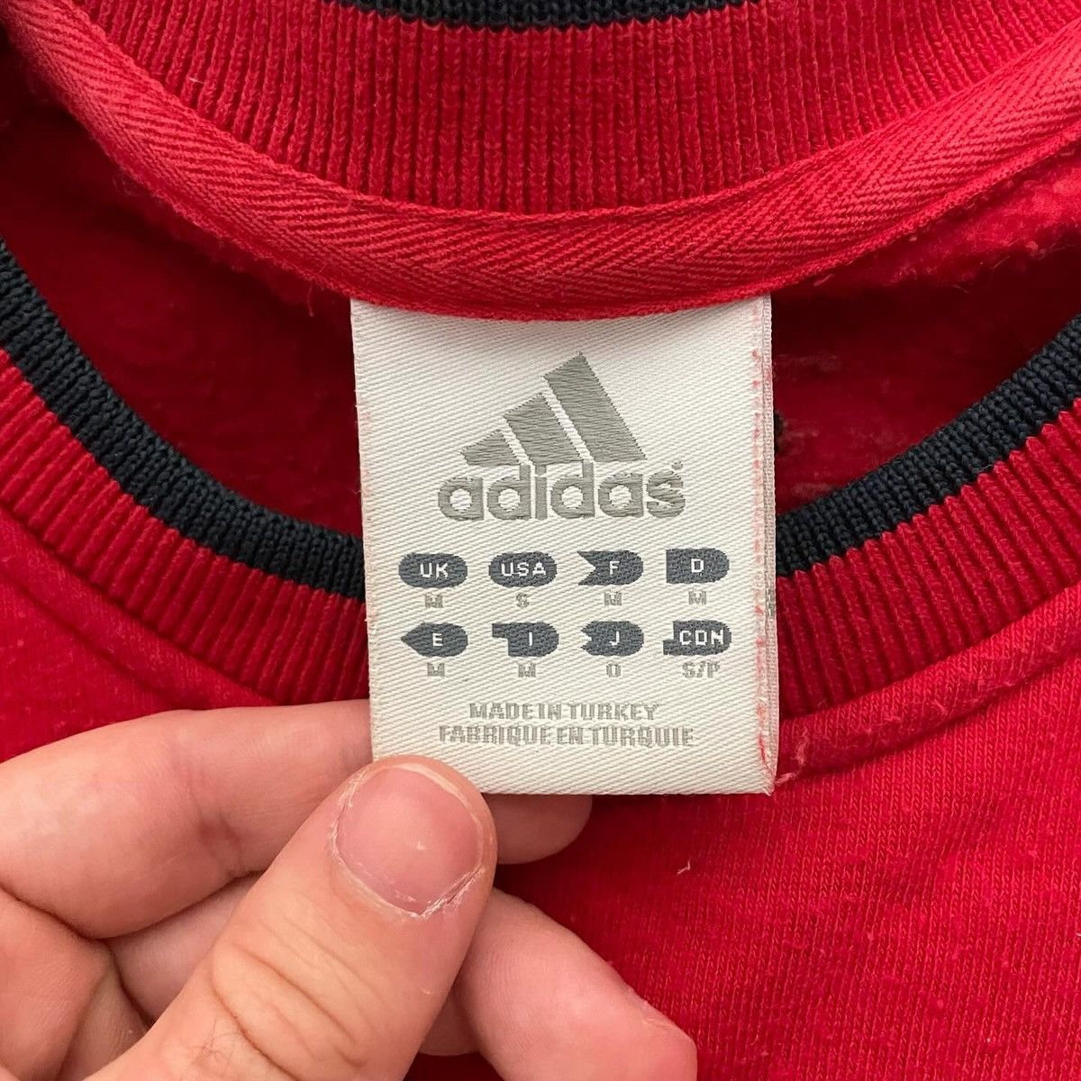 Adidas × Vintage Vintage Adidas Y2K oversized boxy 90s sweatshirt Size US M / EU 48-50 / 2 - 3 Thumbnail