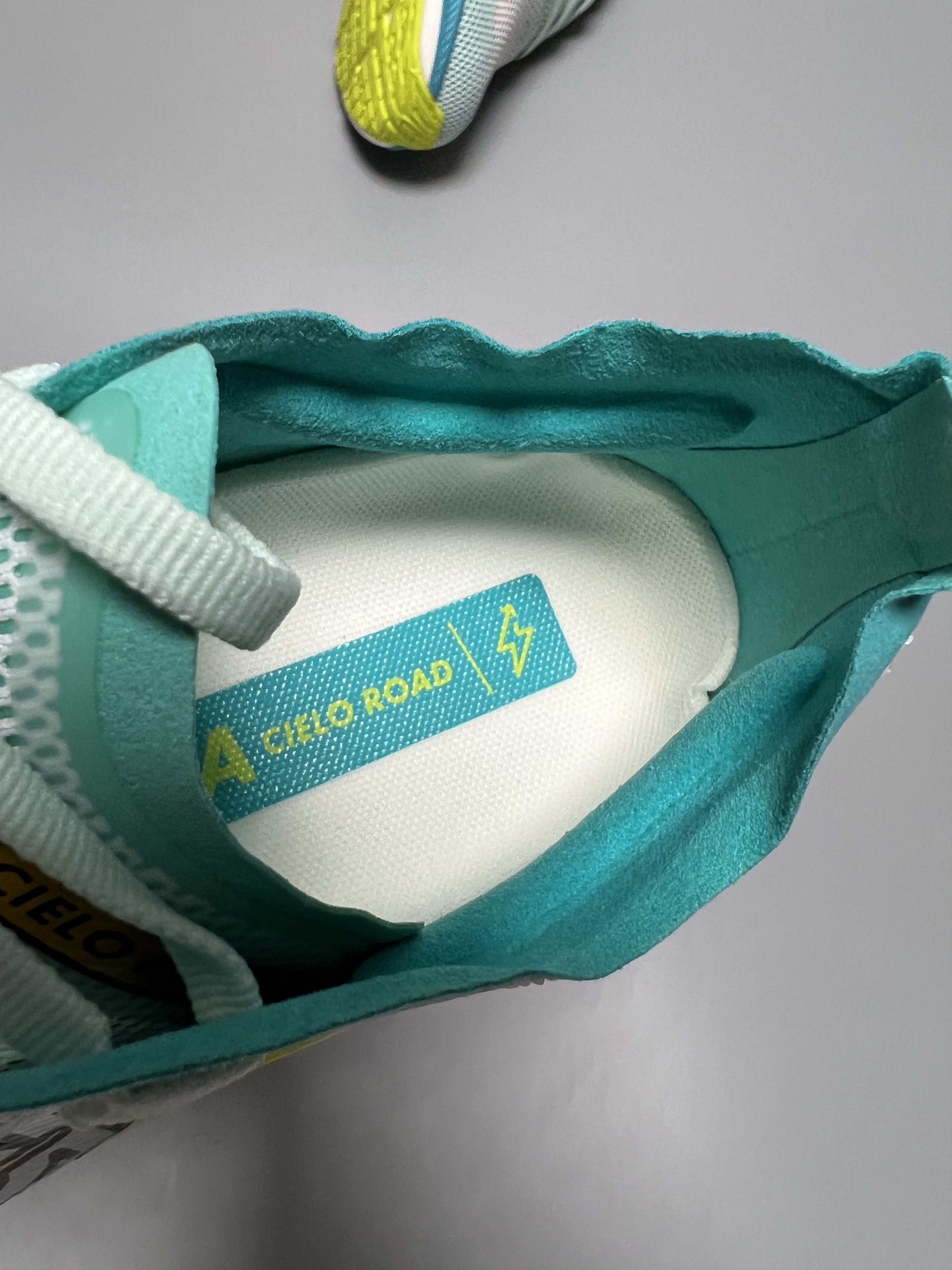 Hoka Hoka One One Cielo Road Unisex Running Shoes Size US 7.5 / EU 40-41 - 17 Thumbnail