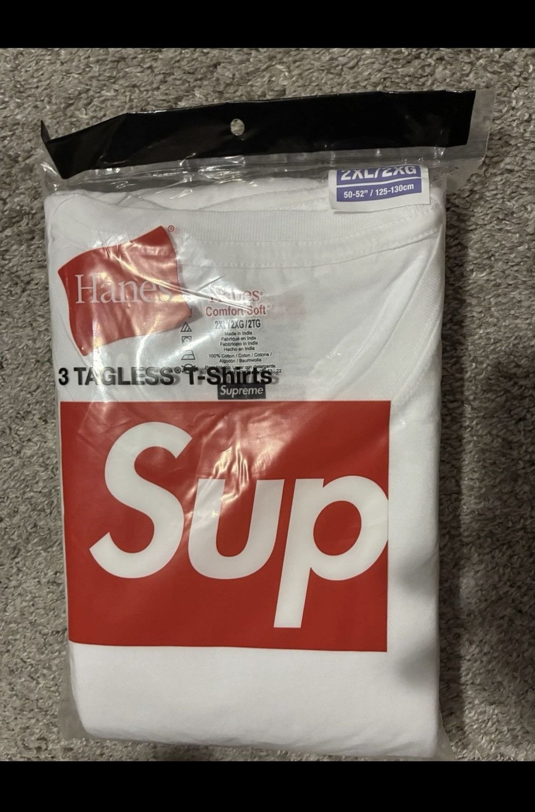 Hanes × Supreme Supreme x Hanes Tagless Tees White (3 Pack) Size US XXL / EU 58 / 5 - 2 Thumbnail