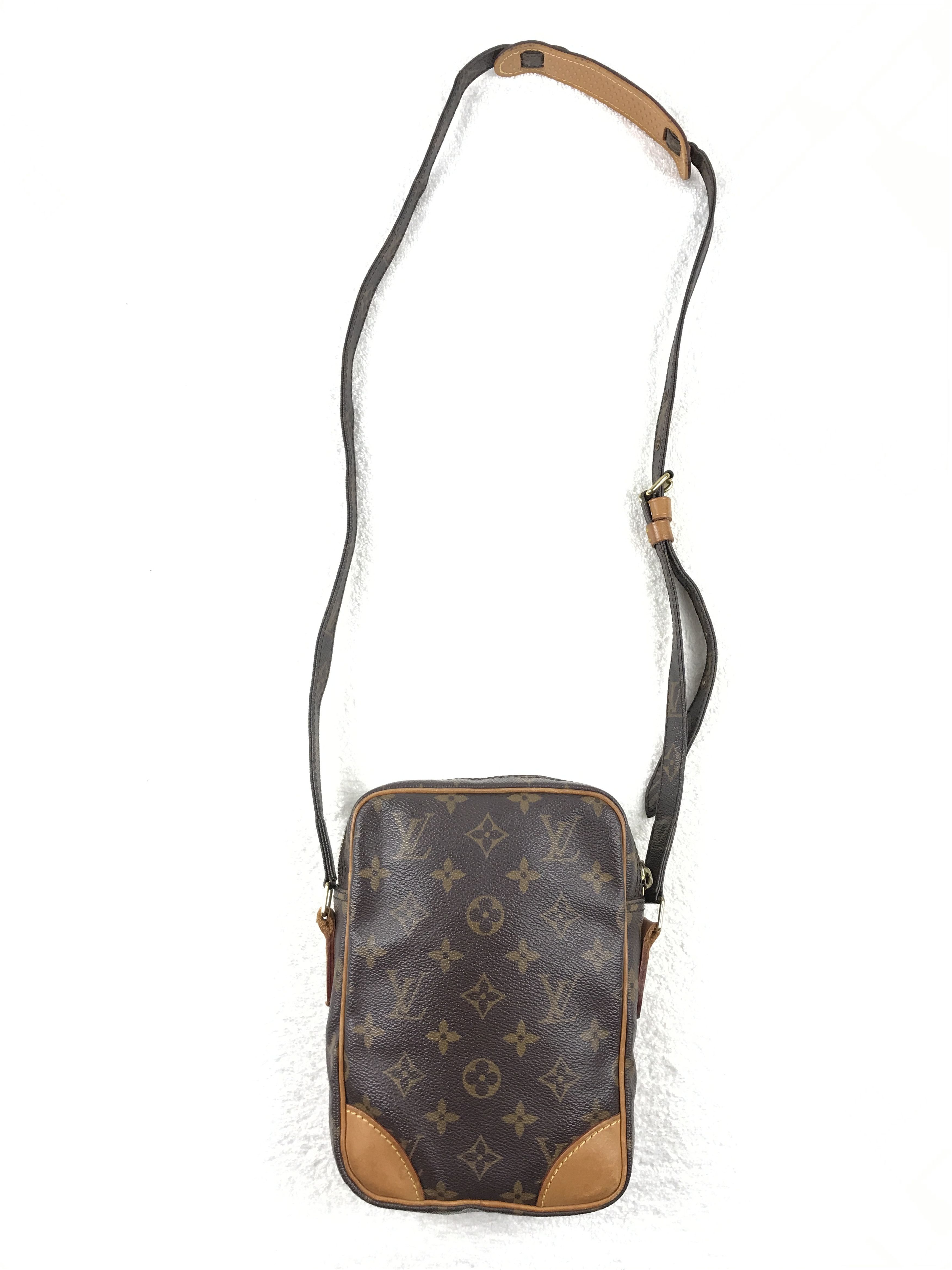 Louis Vuitton Louis Vuitton Danube Monogram Size ONE SIZE - 4 Thumbnail