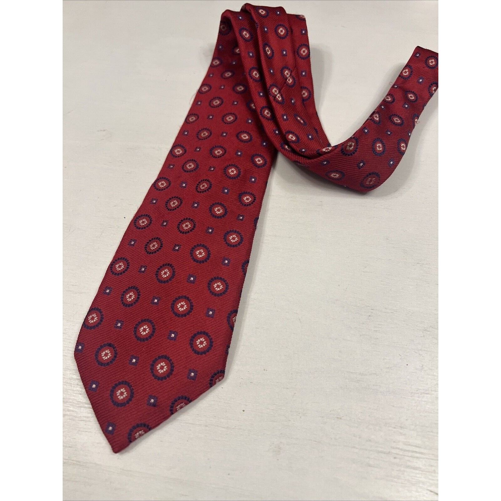 FrenchTrotters Dormeuil Red Geometric 100% Silk Tie w/ Classic Blue Accents Size ONE SIZE - 6 Thumbnail