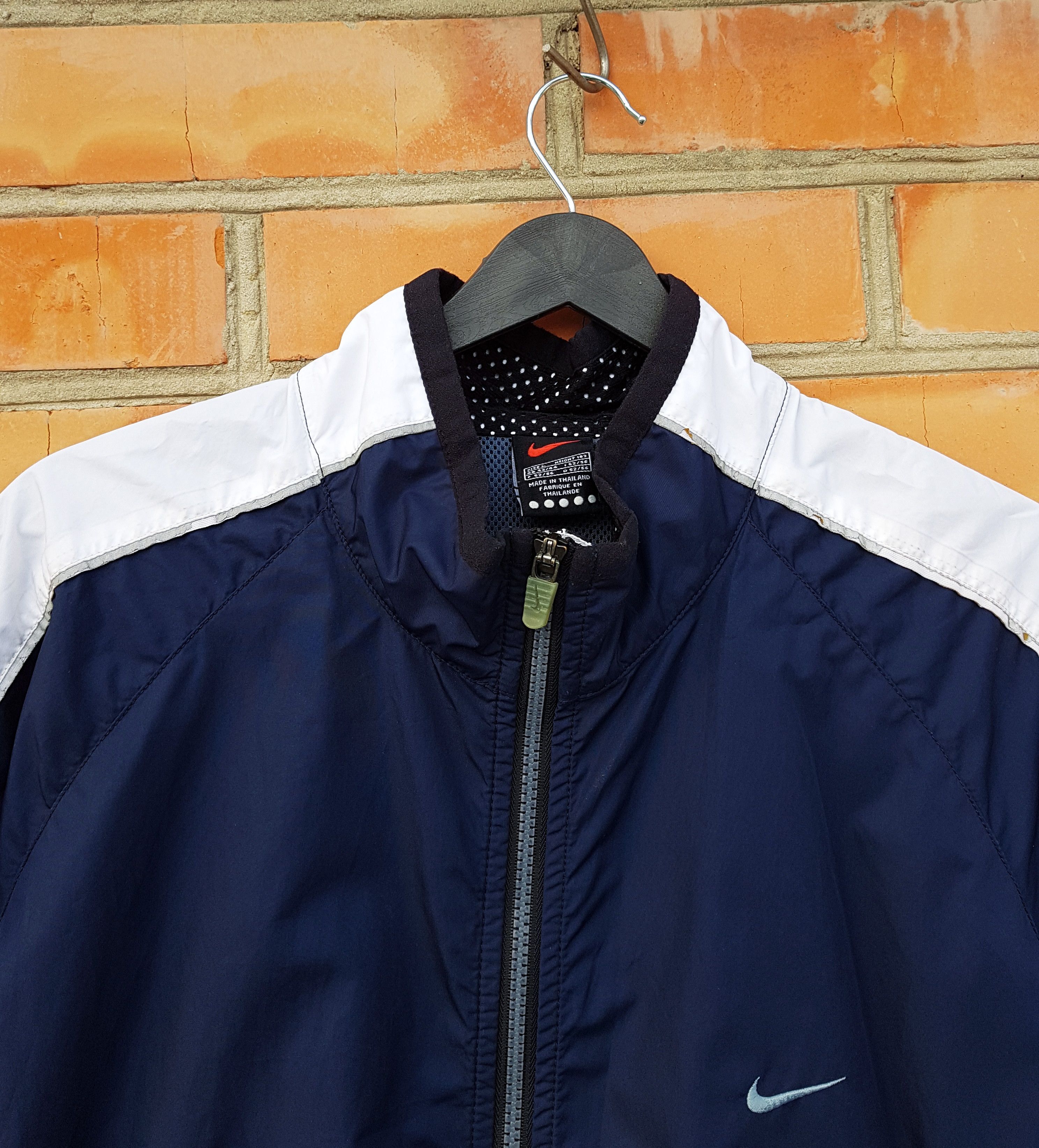 Nike Nike Alpha Project RARE Windbreaker Jacket sz L Size US L / EU 52-54 / 3 - 2 Thumbnail