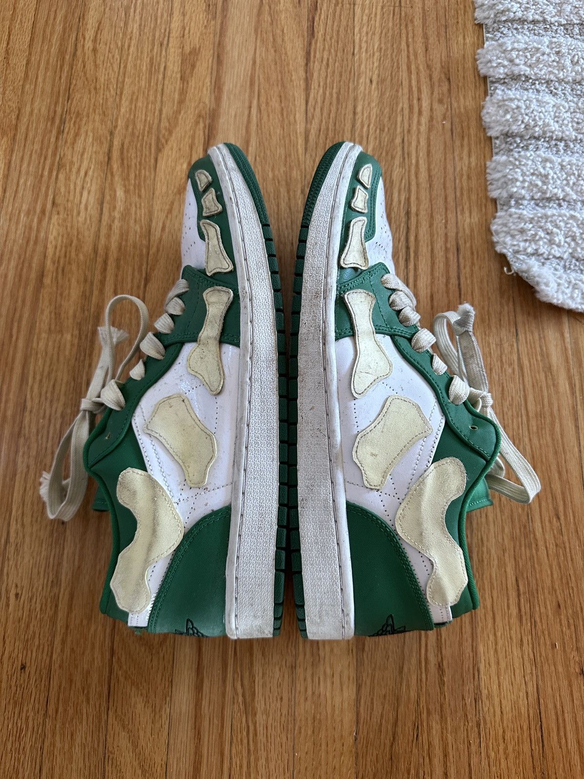 Jordan Brand × Nike Green and White Nike Jordan Custom Bone Shoes Size US 11 / EU 44 - 8 Thumbnail