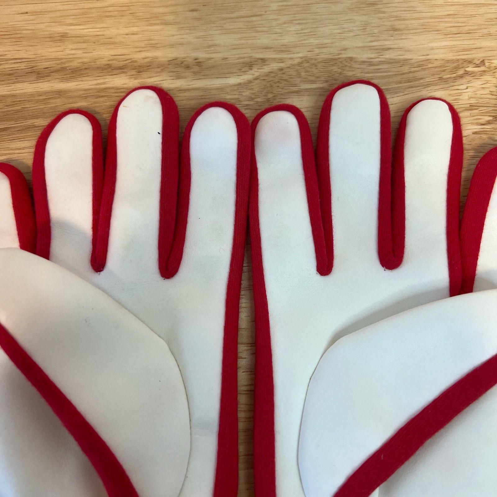 MLB Philadelphia Phillies ACME Retro MLB Baseball Batting Gloves Size ONE SIZE - 3 Thumbnail