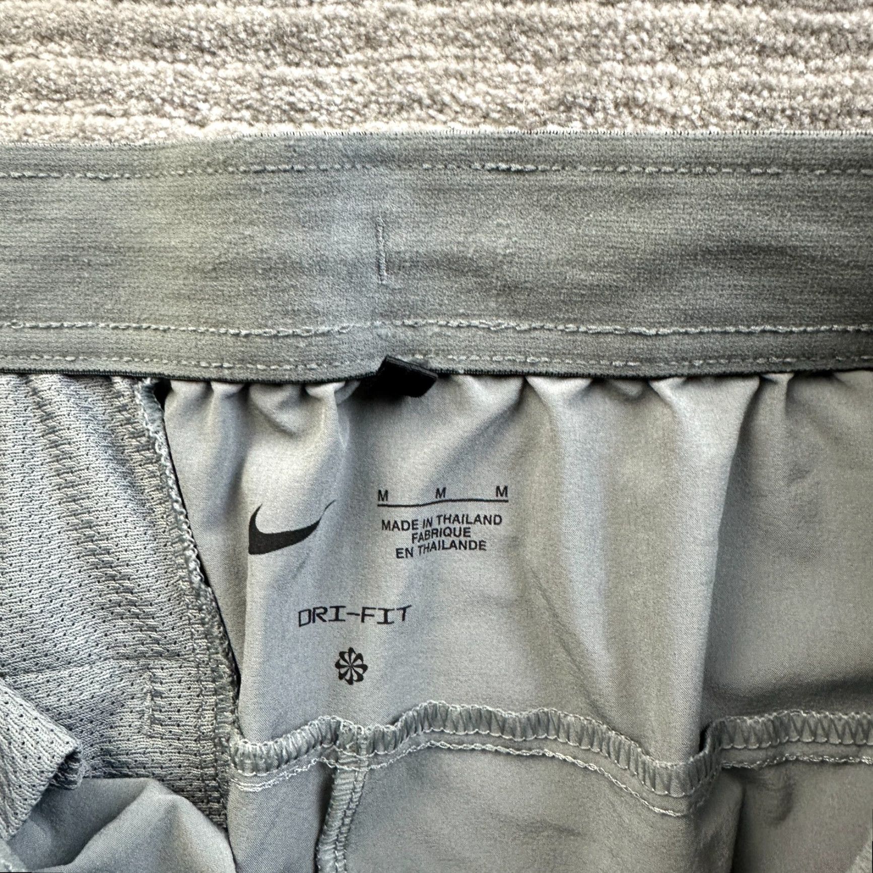 Nike Nike Pro Pants Mens M Activewear Sweatpants Pockets Elastic Waist Gray Polyester Regular Fit Vintage No Size US 31 - 7 Thumbnail