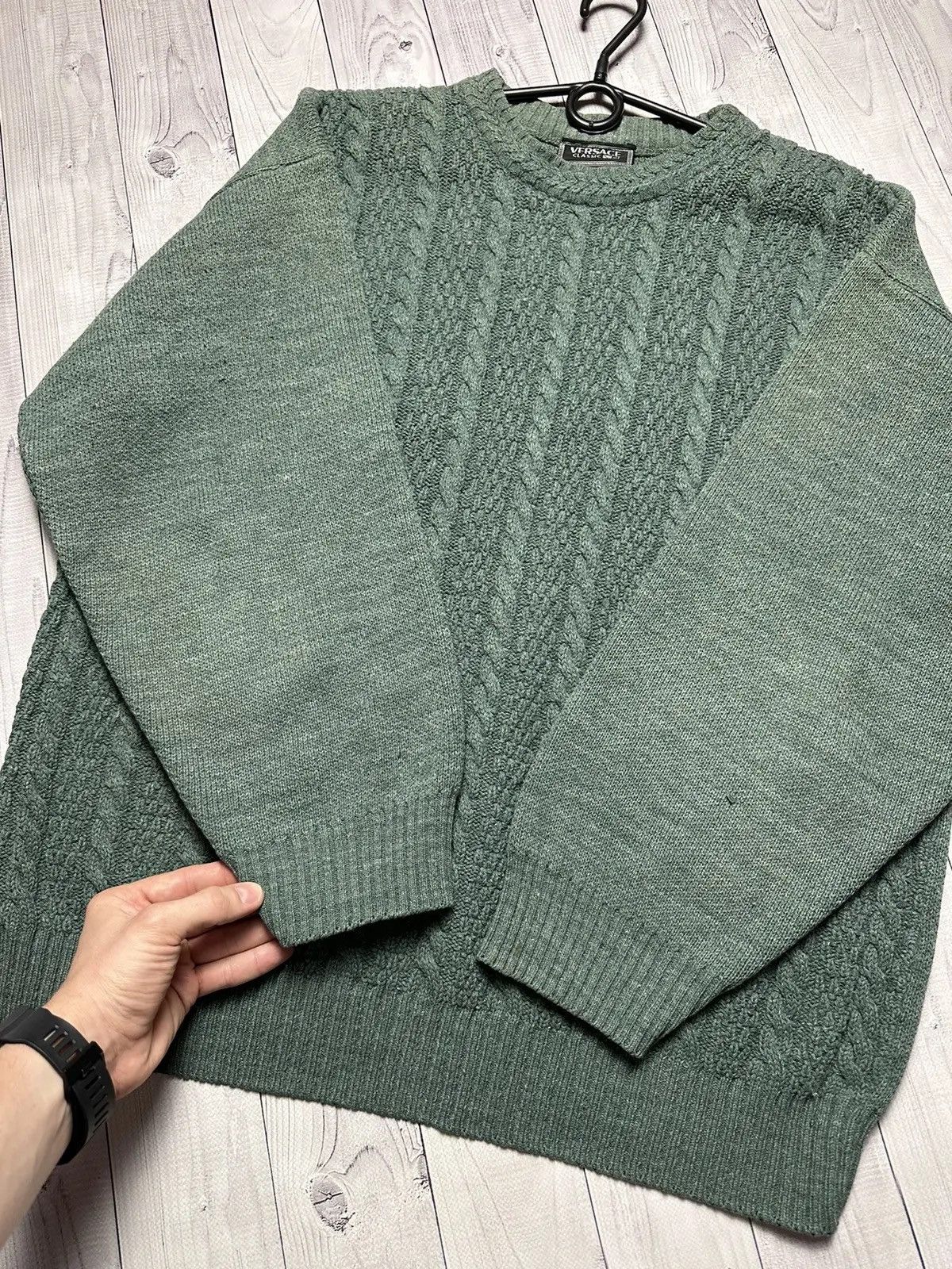 Vintage Vintage Versace sweater heavy knitted size L green rare Size US L / EU 52-54 / 3 - 4 Thumbnail