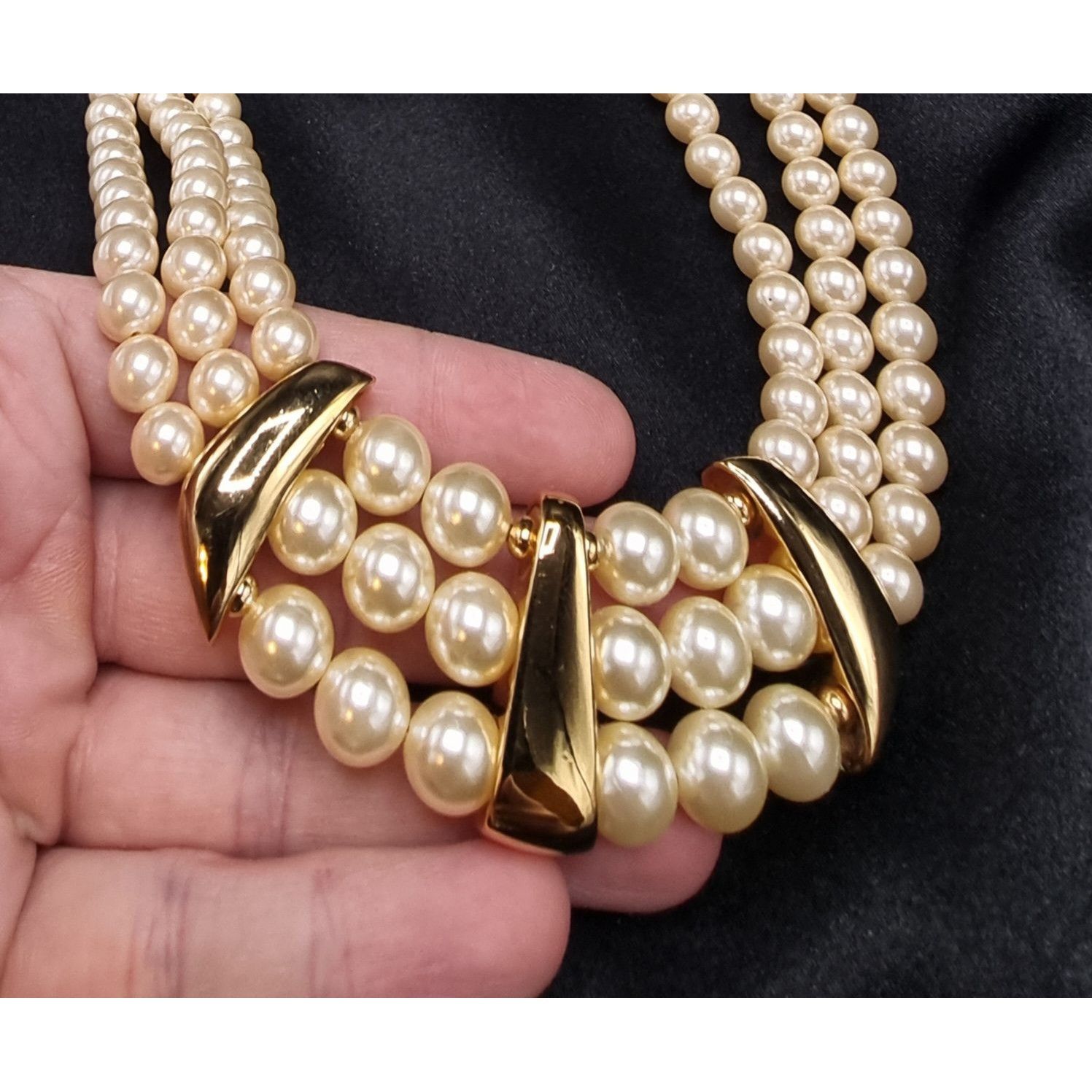 Vintage Vintage Napier 1980's-1990's Triple-Strand Faux Pearl Neckla Size ONE SIZE - 5 Thumbnail