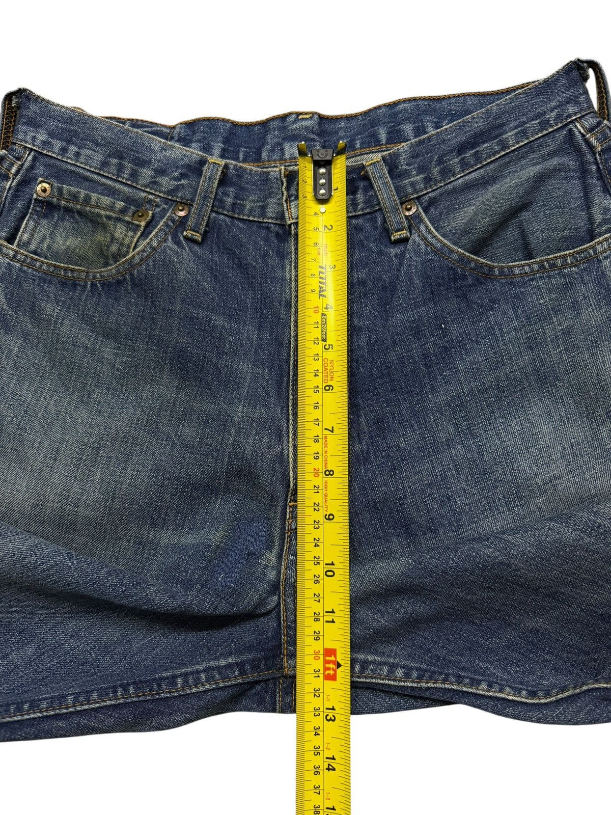 Levi's Vintage Levi’s 504 Made in Japan “Wide Straight Denim Jeans Size US 31 - 17 Thumbnail