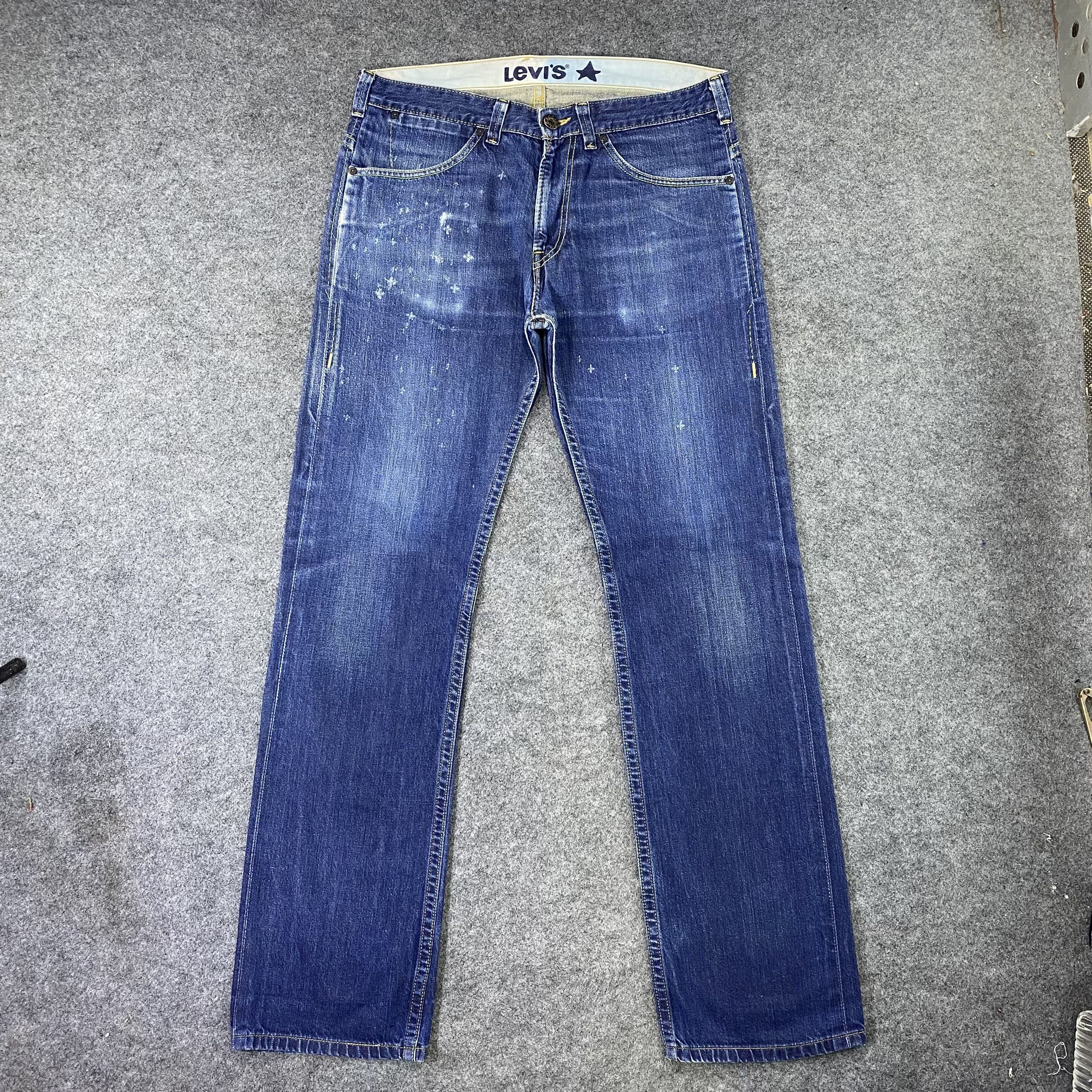 Jean × Levi's × Vintage Vintage Levis Distressed Wash Jeans-J1143 Size US 36 / EU 52 - 1 Thumbnail