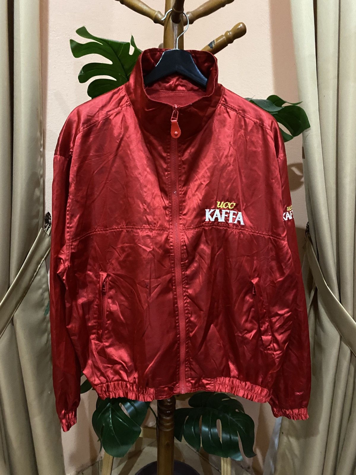 Vintage UCC KAFFA Red Nylon Windbreaker Jacket Made in China