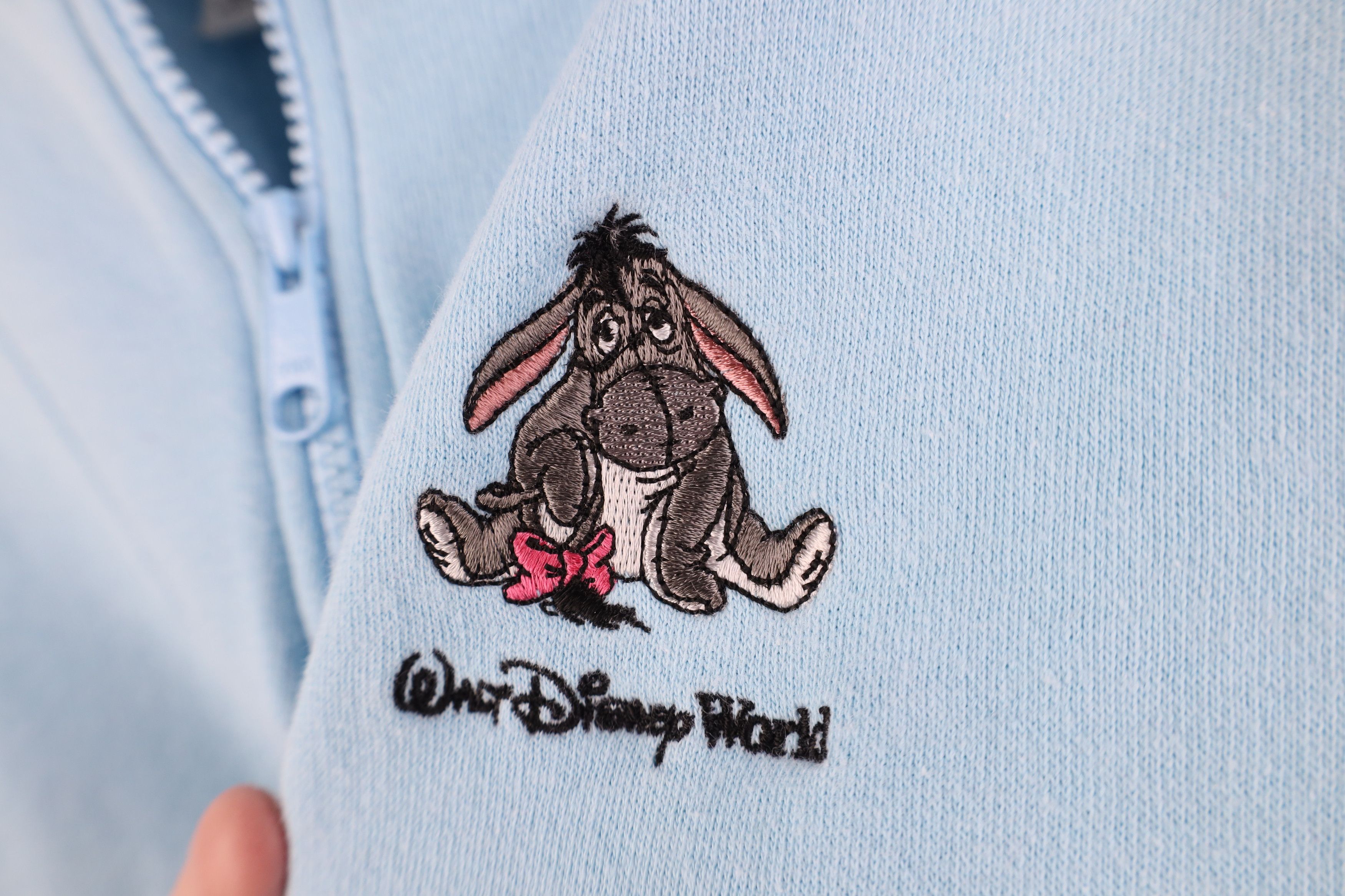 Disney Vintage 90s Disney Winnie the Pooh Eeyore Disney Sweatshirt Size M / US 6-8 / IT 42-44 - 4 Thumbnail