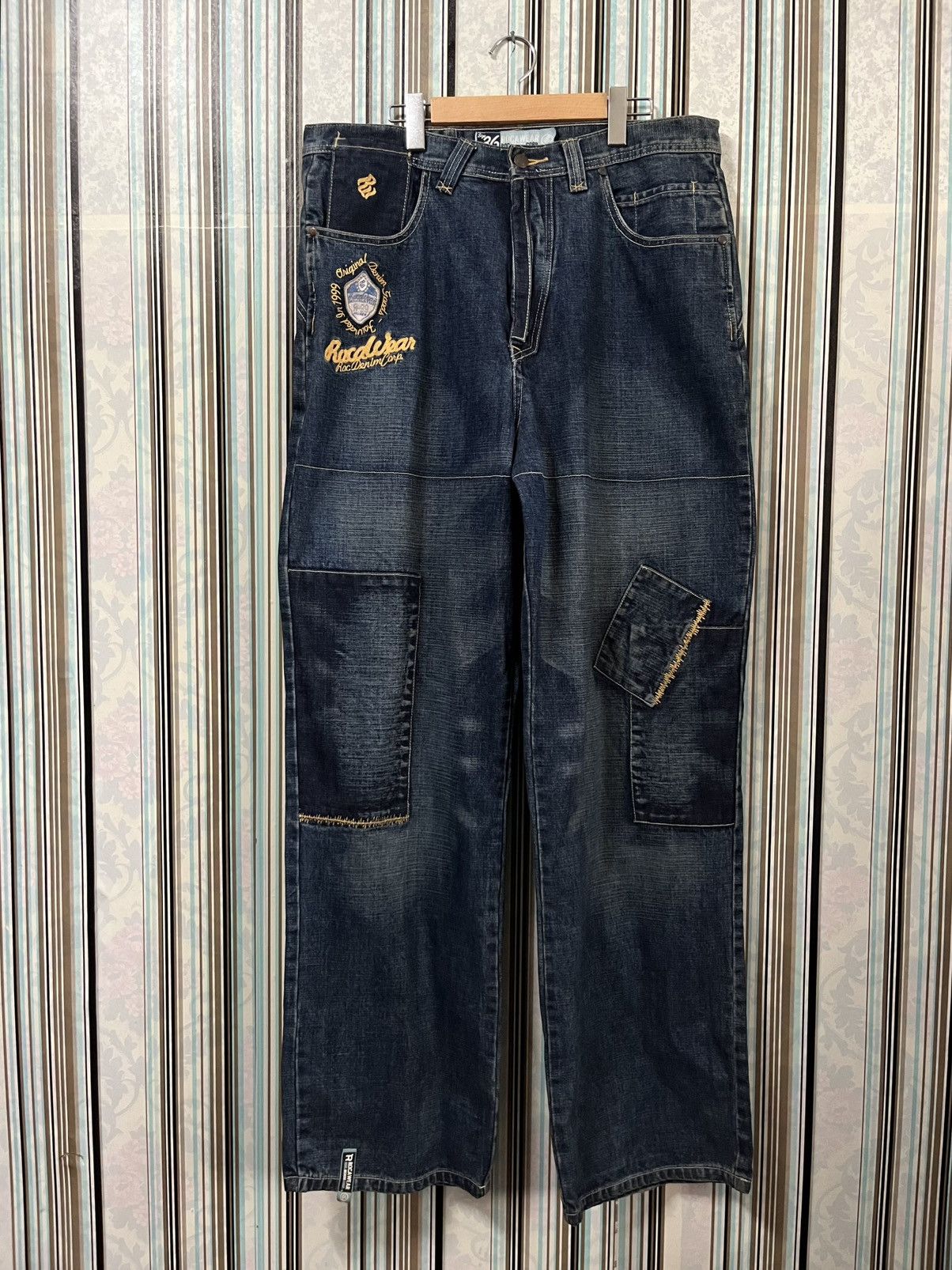 Rocawear 1999 OG rocawear denim corp patches boro #B2 Size US 36 / EU 52 - 1 Thumbnail