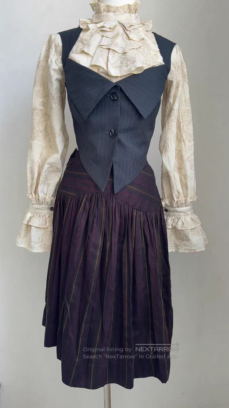 Vivienne Westwood Vivienne Westwood size M Transformable Half Skirt Size 27" / US 4 / IT 40 - 6 Thumbnail