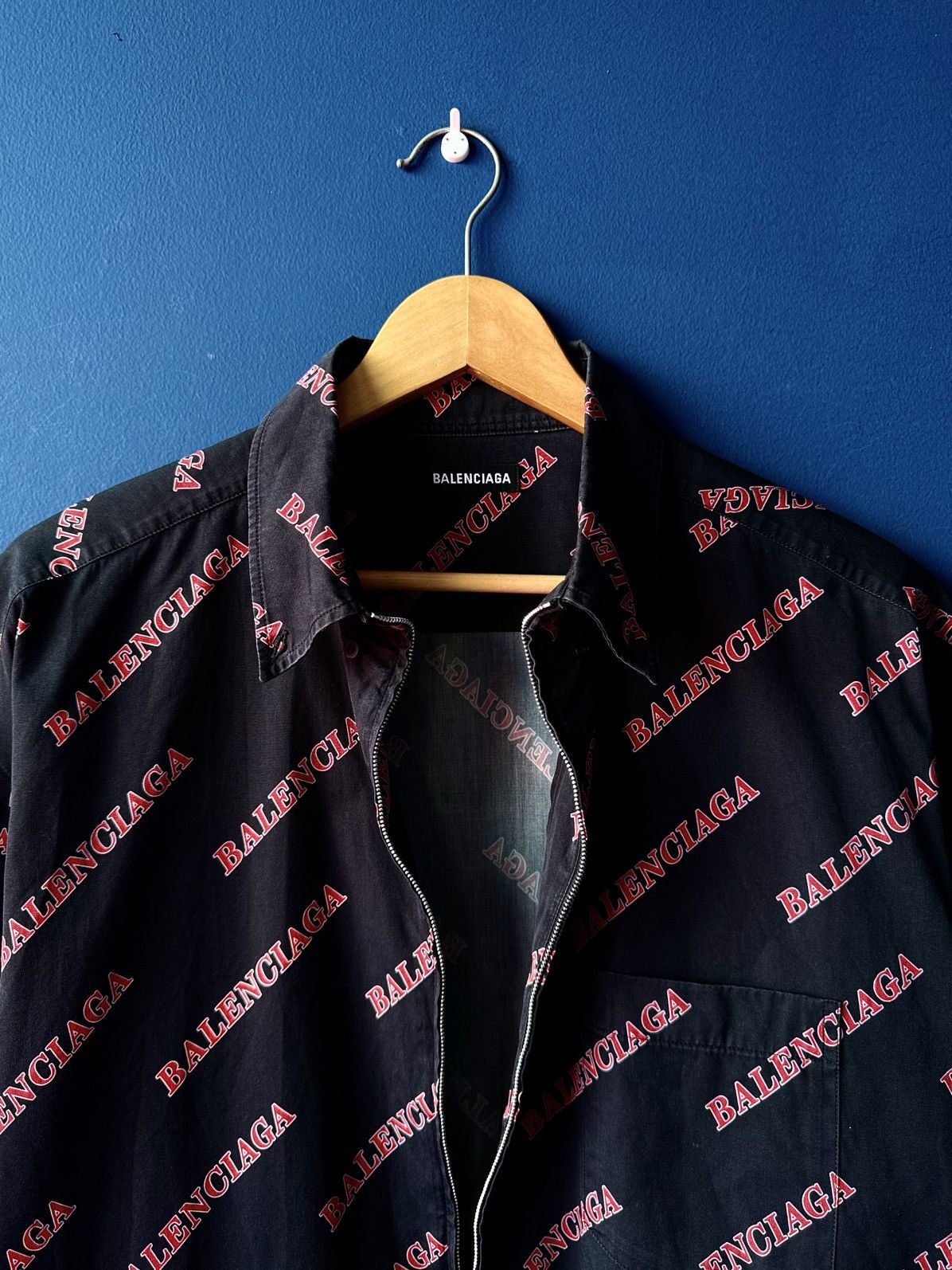 Balenciaga BaLenCiaGa Barrage Zip Black Monogram Size US XL / EU 56 / 4 - 2 Thumbnail