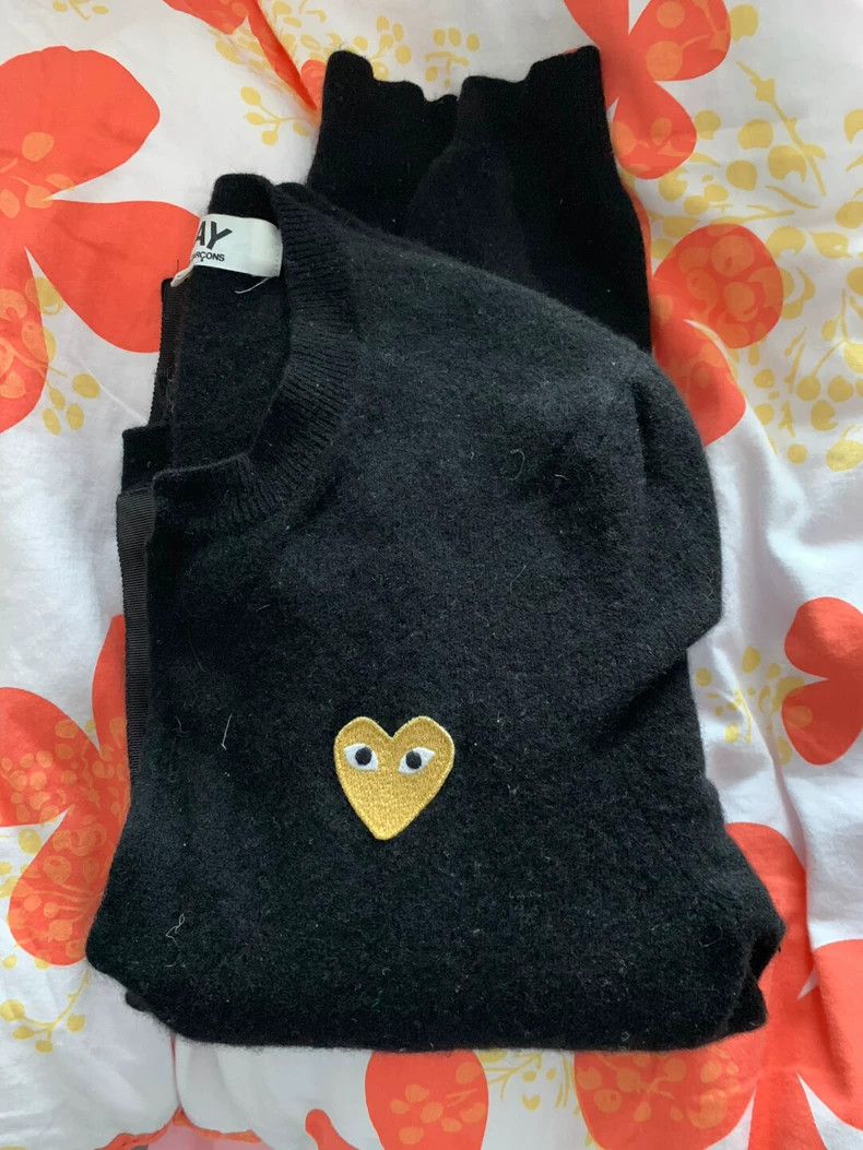 Comme des Garcons Comme Des Garcons Wool Cardigan Gold Heart Size L / US 10 / IT 46 - 2 Thumbnail