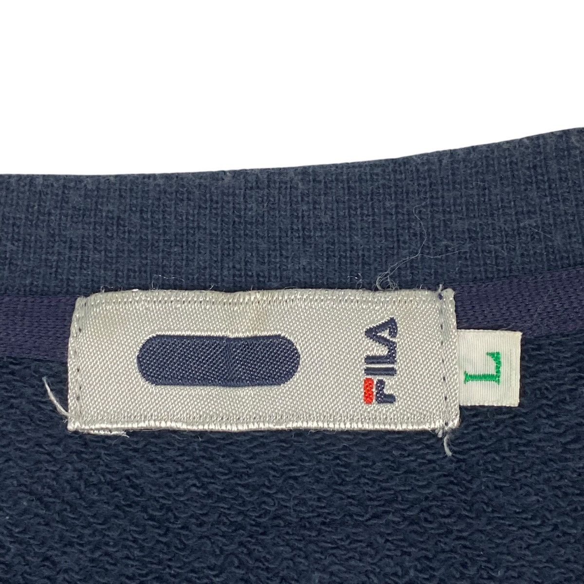 Other Vintage Fila Crewneck Sweathirt NavyBlue Pullover Size L Size US L / EU 52-54 / 3 - 5 Thumbnail