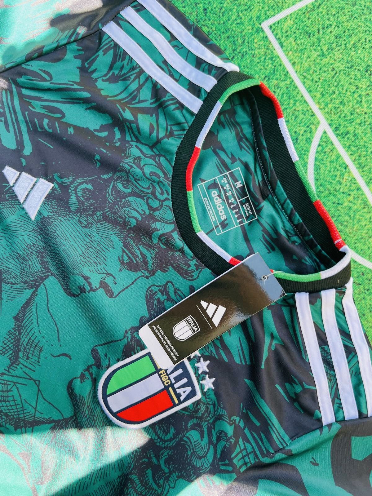 Adidas ITALY RENAISSANCE JERSEY 🟢⚫️ 🇮🇹 Size US M / EU 48-50 / 2 - 2 Thumbnail