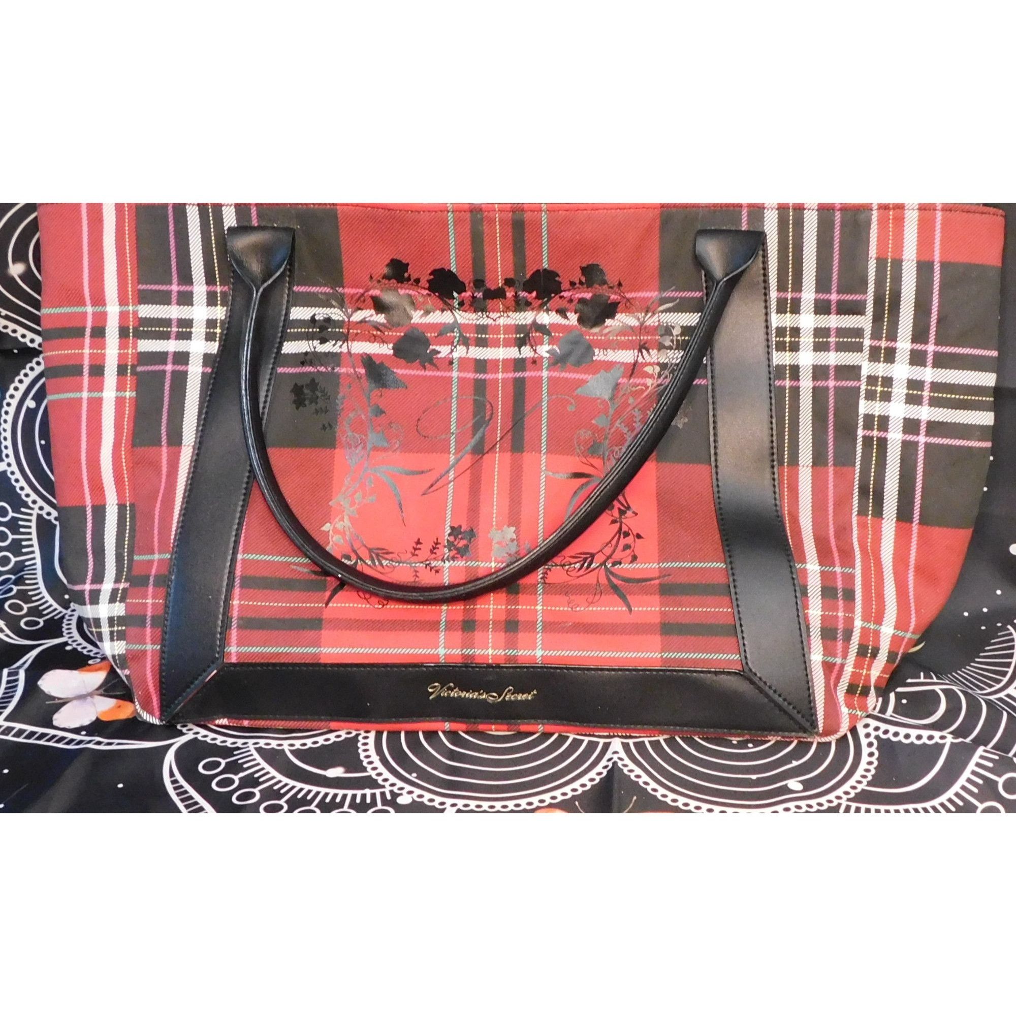 Victoria's Secret Victoria's Secret Limited Edition Red Tartan Tote Size ONE SIZE - 3 Thumbnail