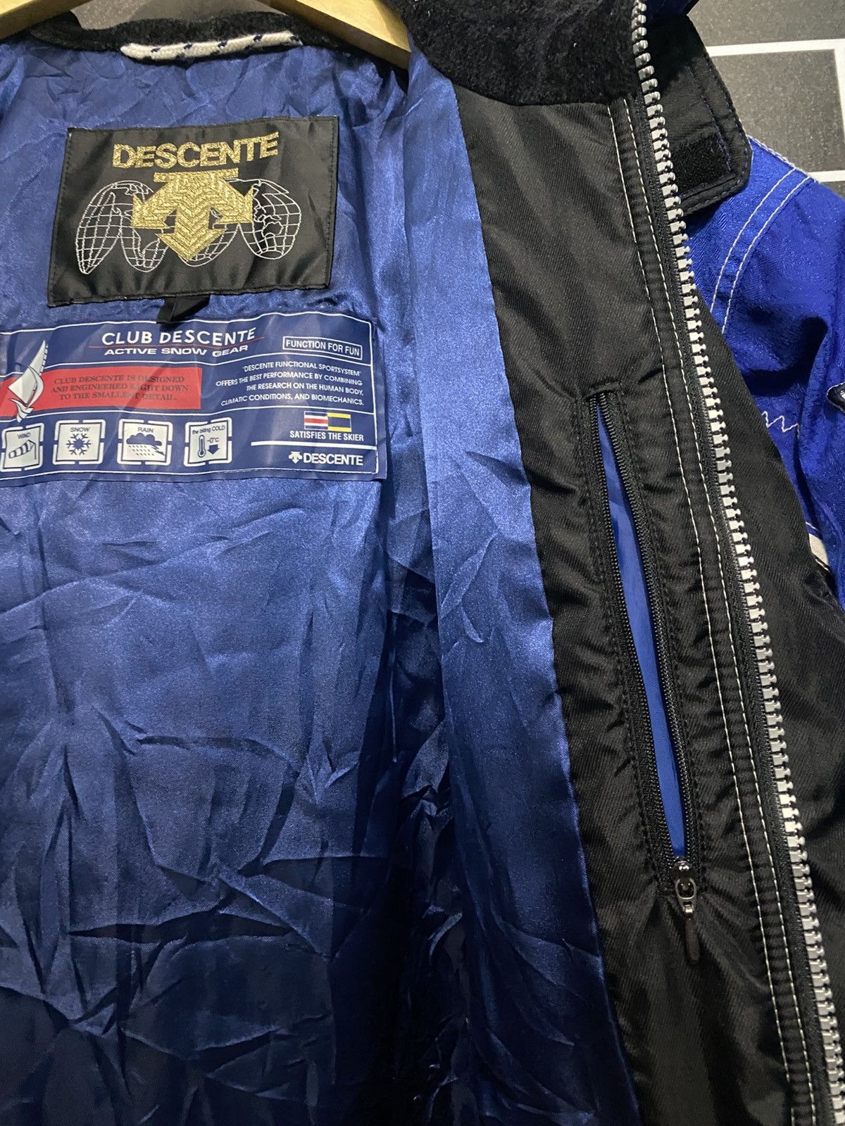 Descente Vintage descente active snow gear parka ski jacket Size US M / EU 48-50 / 2 - 15 Thumbnail