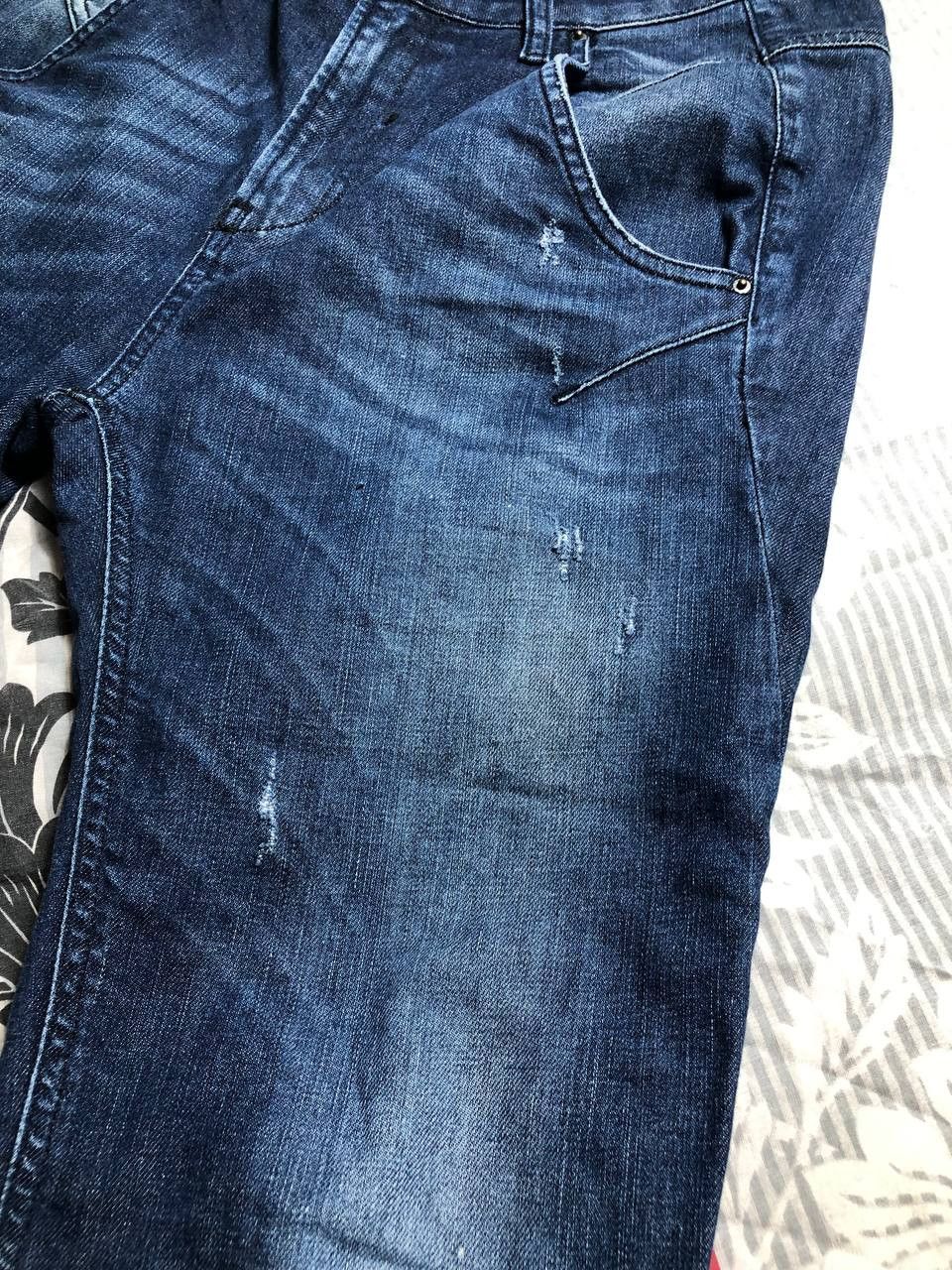 Diesel × Japanese Brand Crazy Crash Dirty Baggy Faded Jean Japan Avant Garde Style Size US 27 - 19 Thumbnail