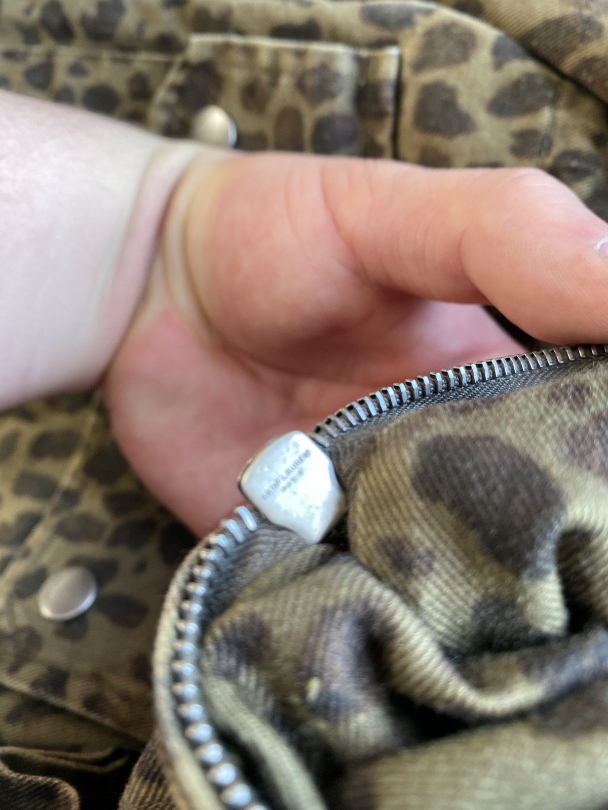 Saint Laurent Paris × Yves Saint Laurent Rare Saint Laurent Paris Leopard Print Military Jacket Y2K Size US M / EU 48-50 / 2 - 17 Thumbnail