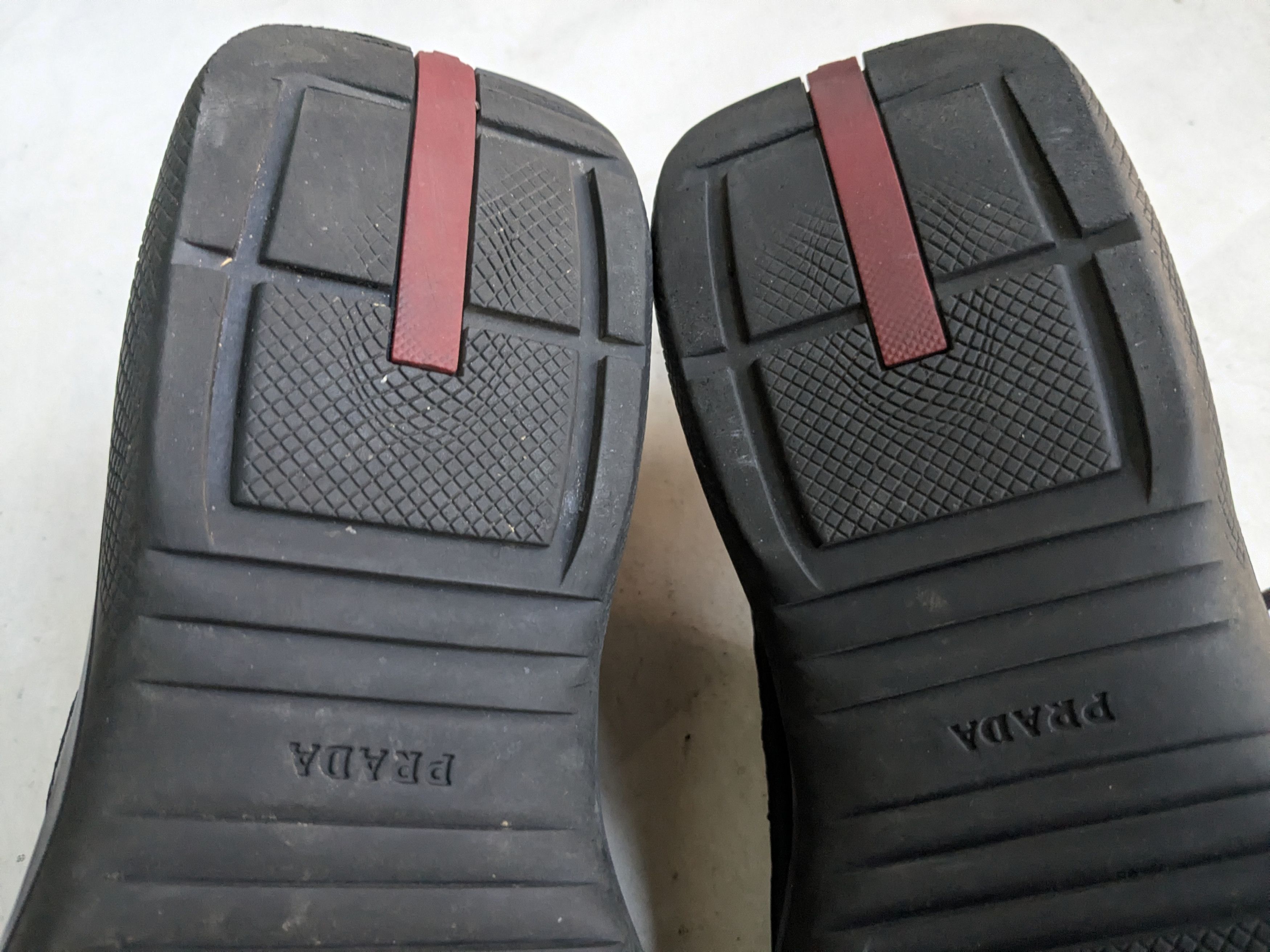 Prada Prada America's Cup Black Red Leather 9 Low Size US 9 / EU 42 - 17 Thumbnail