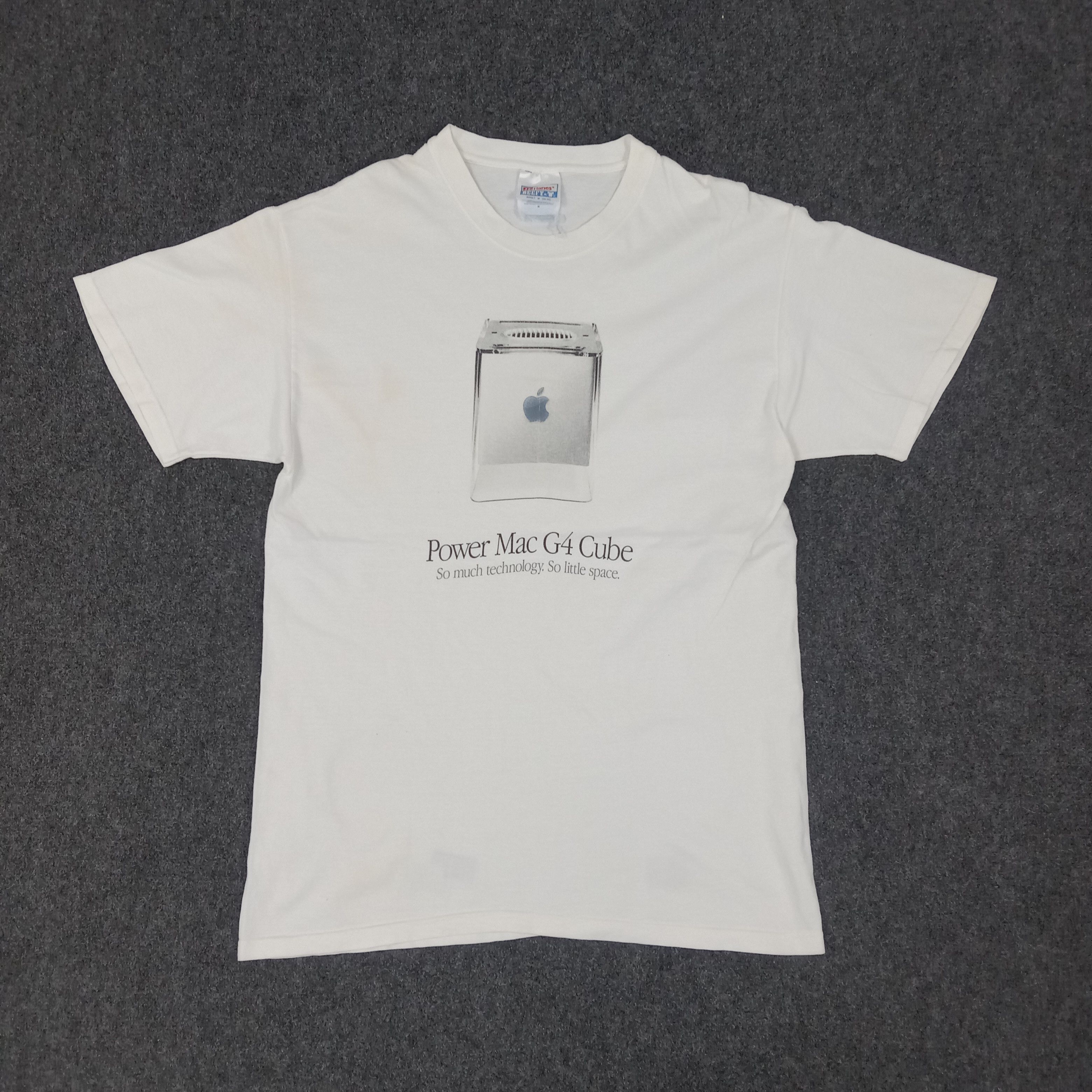 Apple × Vintage Apple Power Mac G4 Cube Gadget T-shirt Size US M / EU 48-50 / 2 - 1 Thumbnail