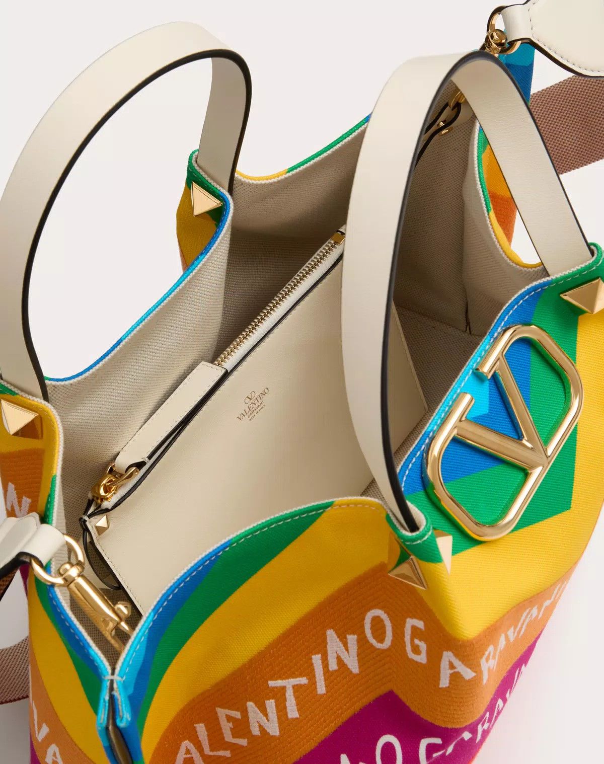 Valentino o1s1wg110625 Size:OS/Escape Medium Shoping Bag in Multicolor Size ONE SIZE - 6 Thumbnail