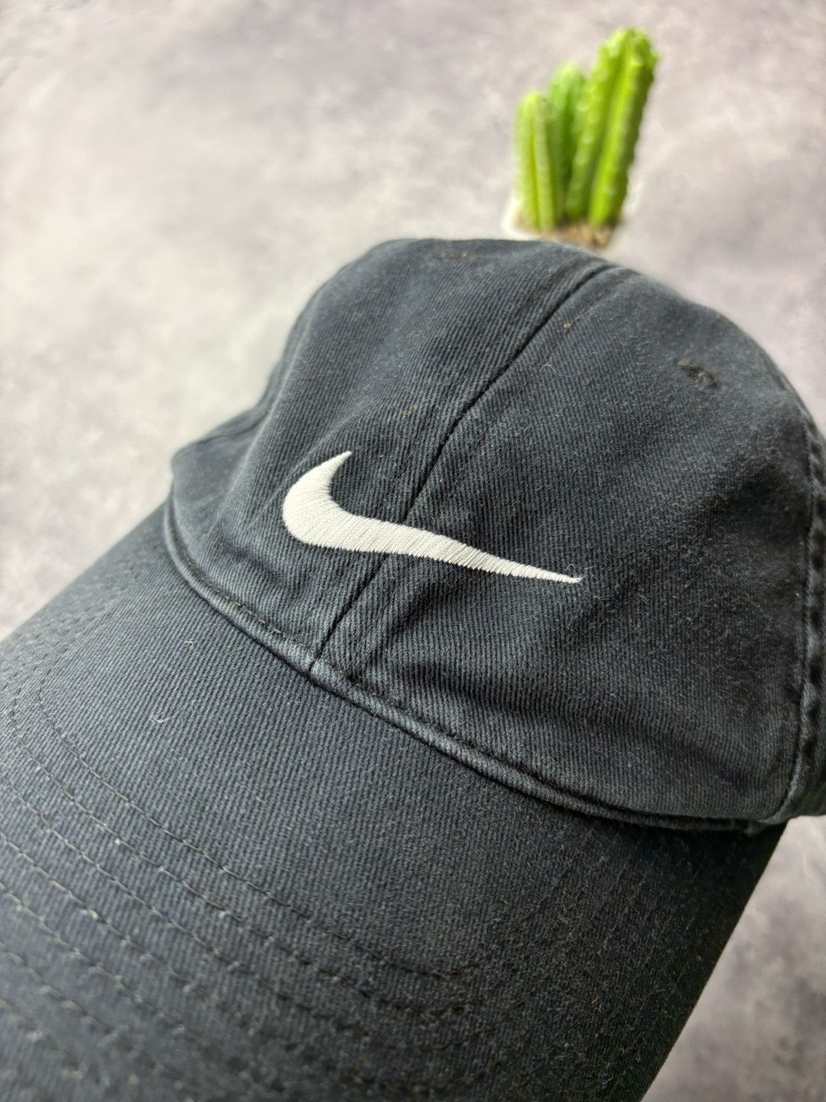 Nike NIKE Vintage 2000s Faded Navy Blue Big Logo Hat Cap Street Size ONE SIZE - 2 Thumbnail