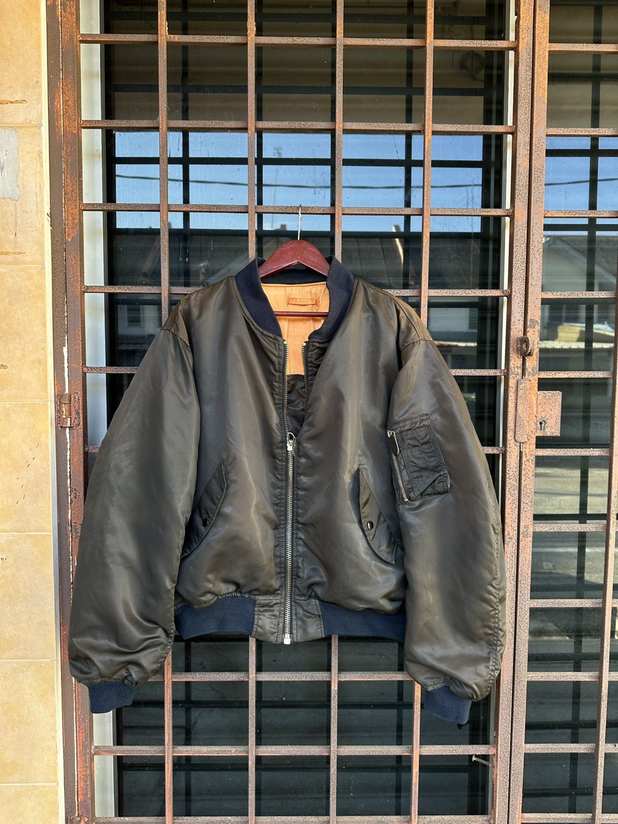 Vintage 👹Vintage Sun Faded MA-1 Man Intermediate Bomber Jacket Size US L / EU 52-54 / 3 - 1 Thumbnail