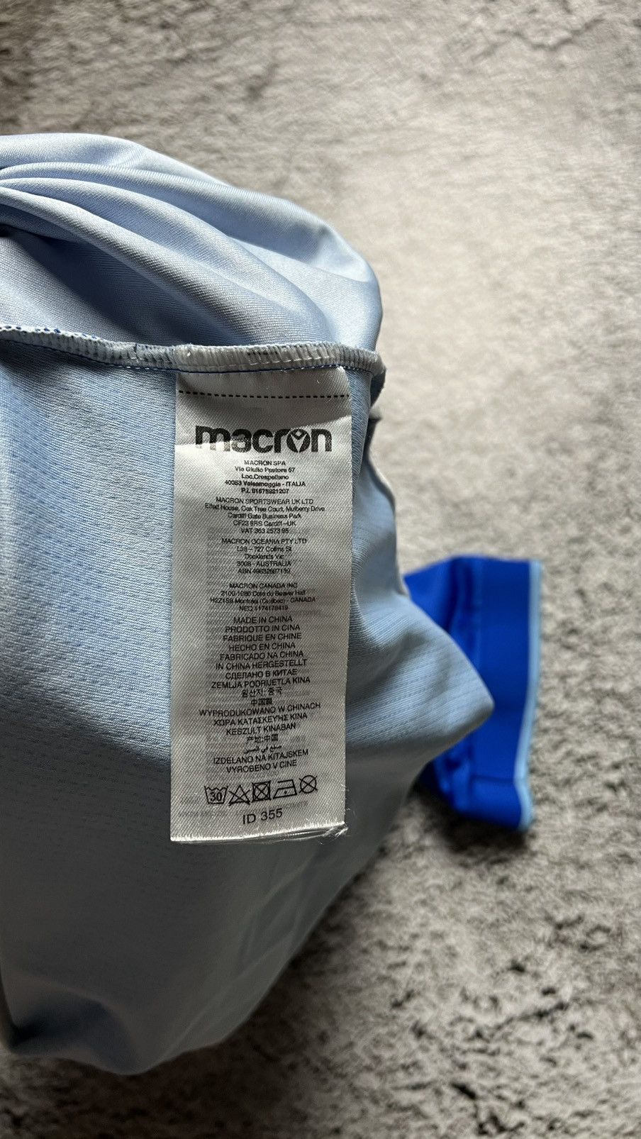 Macron Macron blackburn rovers jersey totally wicked Size US L / EU 52-54 / 3 - 8 Thumbnail