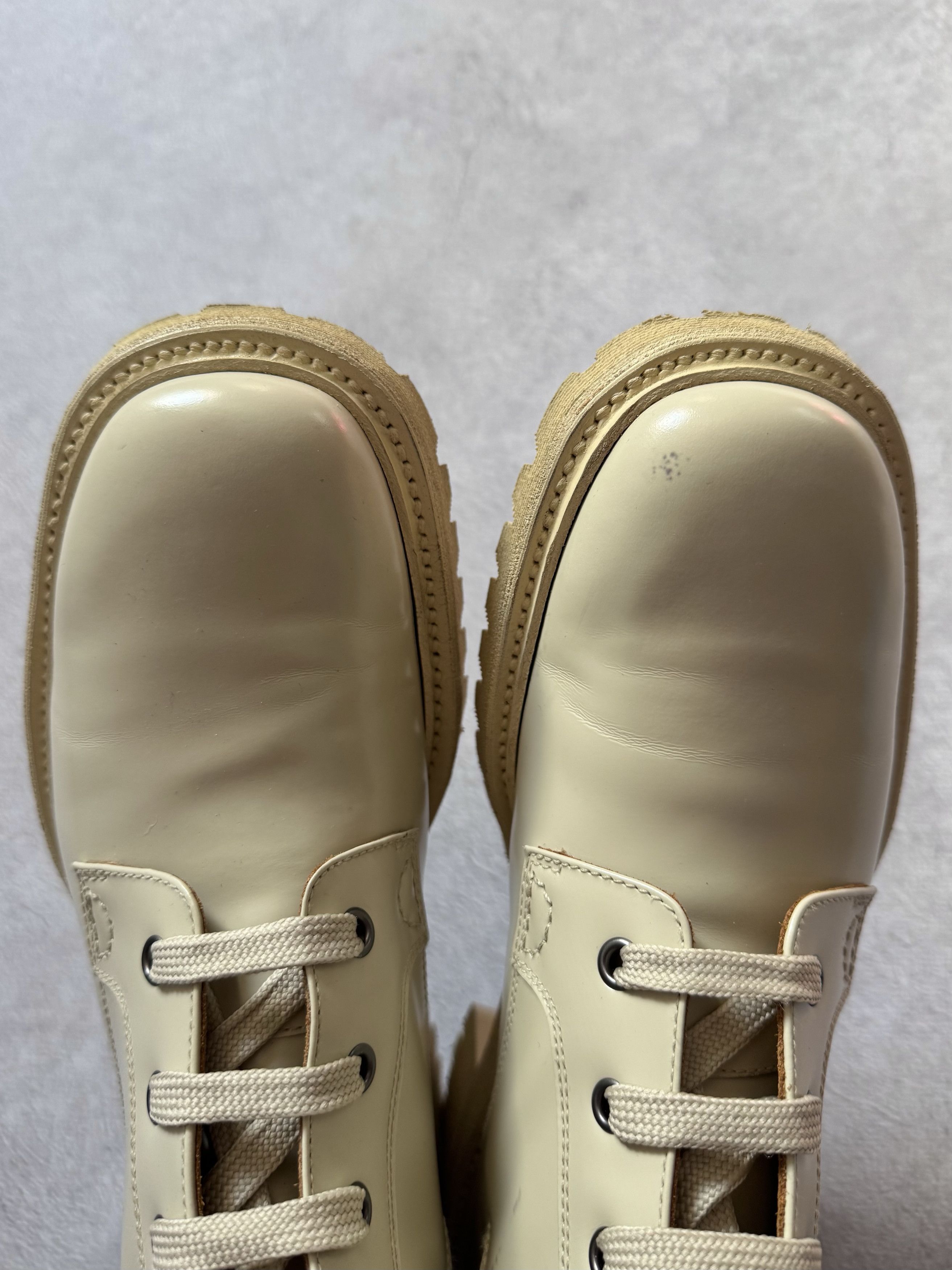 Church's Church's Gwyneth Leather Ankle Combat Boots Beige Size US 10 / IT 40 - 12 Thumbnail
