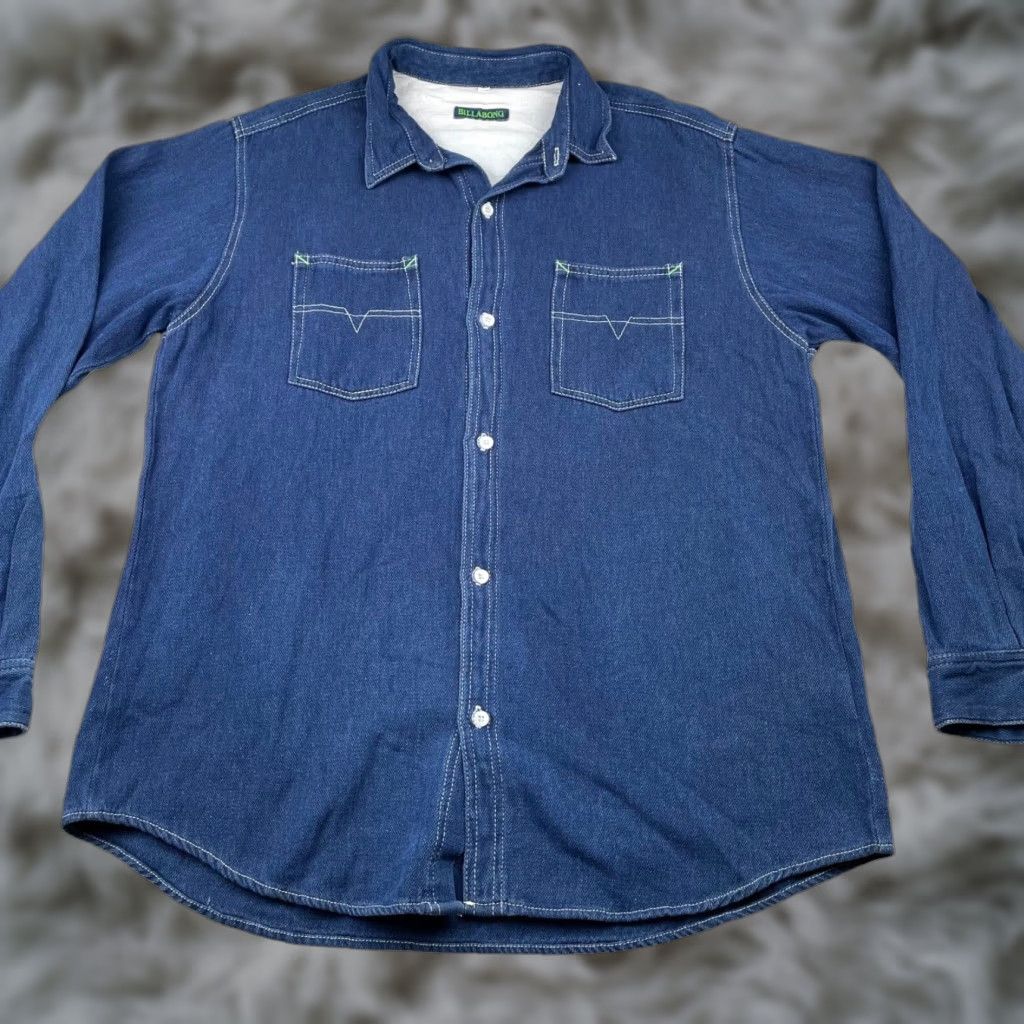 Billabong VINTAGE Billabong Shirt Denim Button-Up L Blue Mens Large Chest Pockets Surfer/Skater Long Sleeve Cotton Regular Brand Billabong Ships 90s Size US L / EU 52-54 / 3 - 1 Thumbnail
