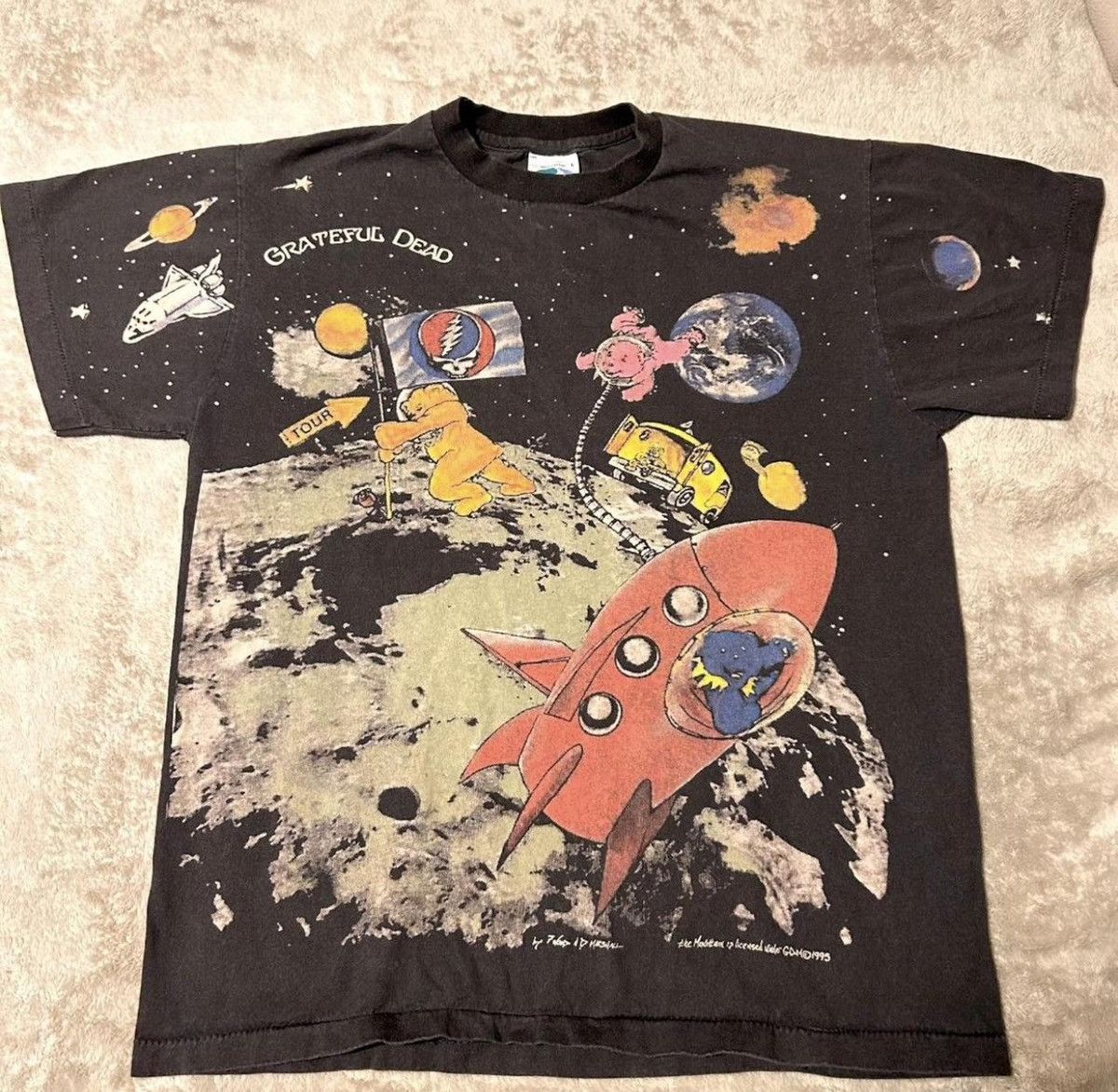 Liquid Blue Grateful Dead Standing On the Moon Vintage Shirt Size US L / EU 52-54 / 3 - 1 Thumbnail