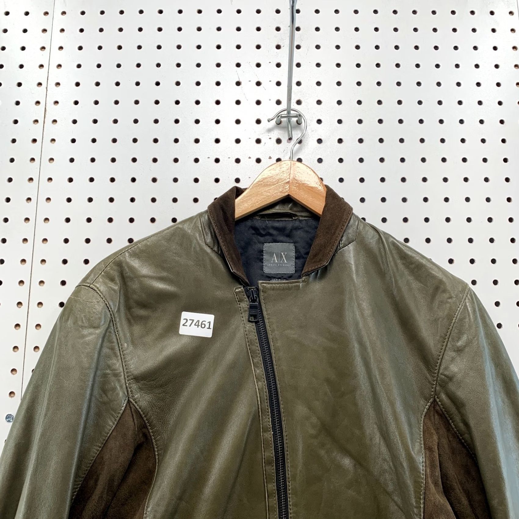 Armani Exchange Armani Exchange Woman Small Green Lamb Suede Zipper Motorcycle 20.5x25.5 Size S / US 4 / IT 40 - 7 Thumbnail