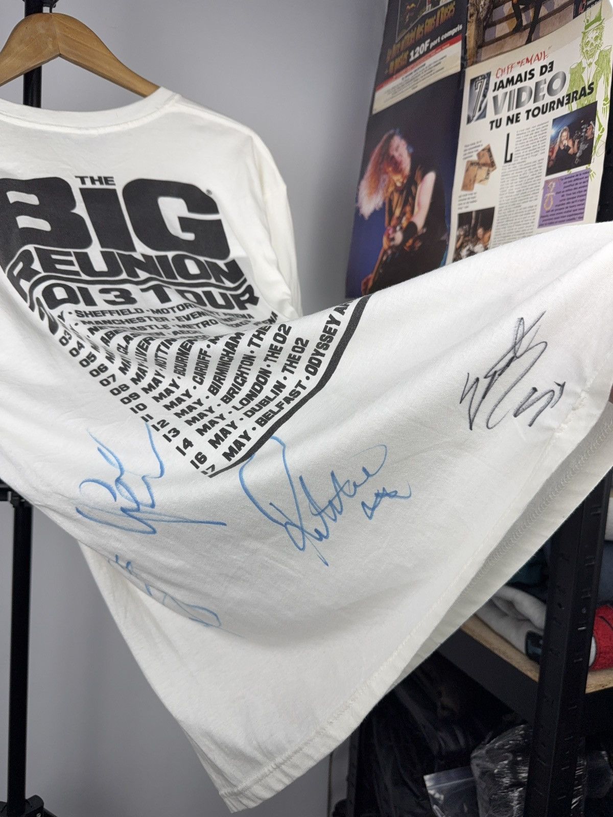 Band Tees 00s Rare FIVE Big Reunion 2013 Tour Tee Signed Size L Size US L / EU 52-54 / 3 - 18 Thumbnail