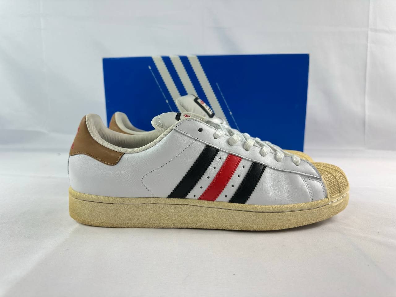 Adidas adidas Superstar 2 NBA 2010 Sneakers Size US 11 / EU 44 - 1 Thumbnail